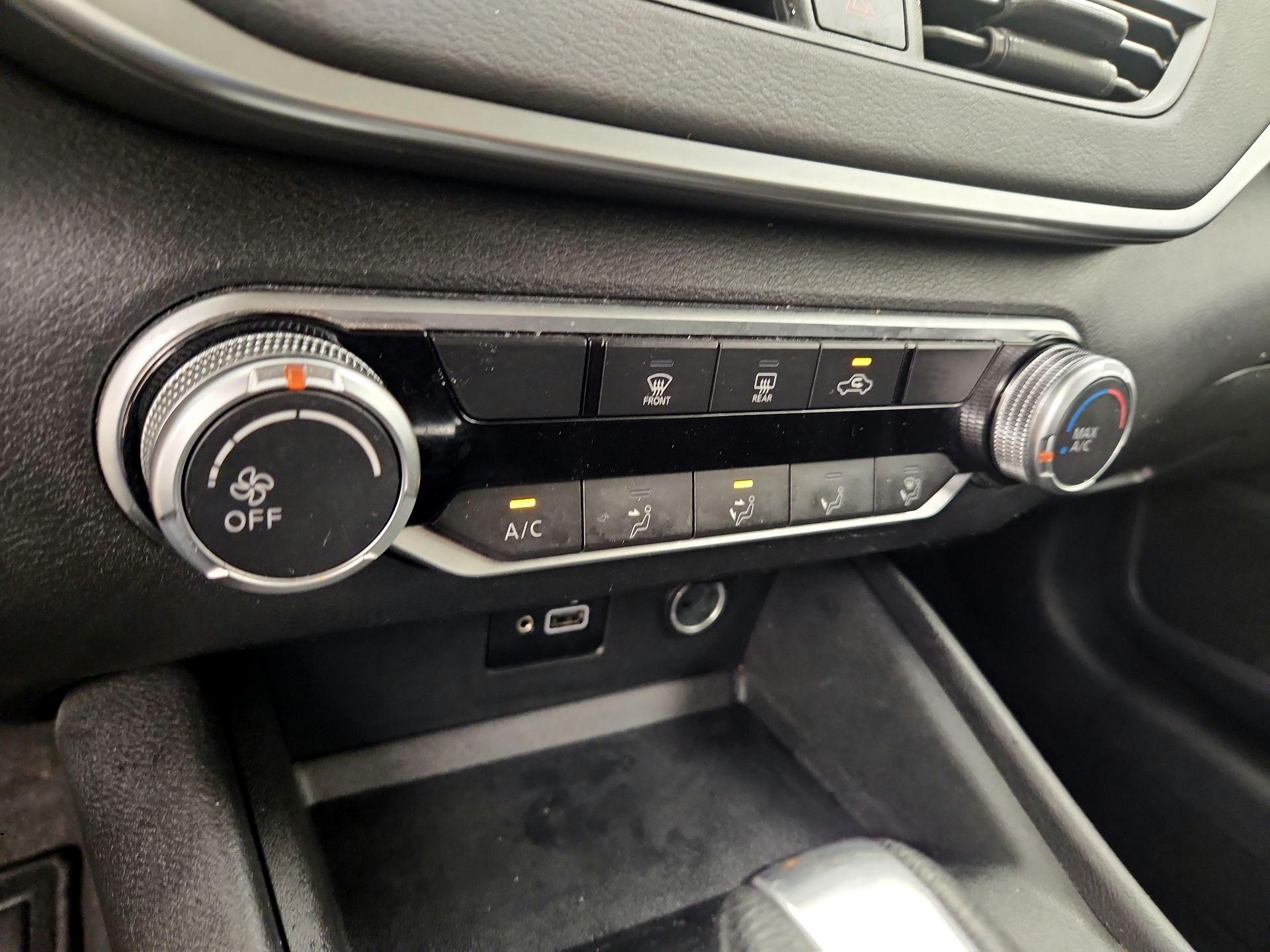 Thumbnail: 2023 Nissan Altima - 16