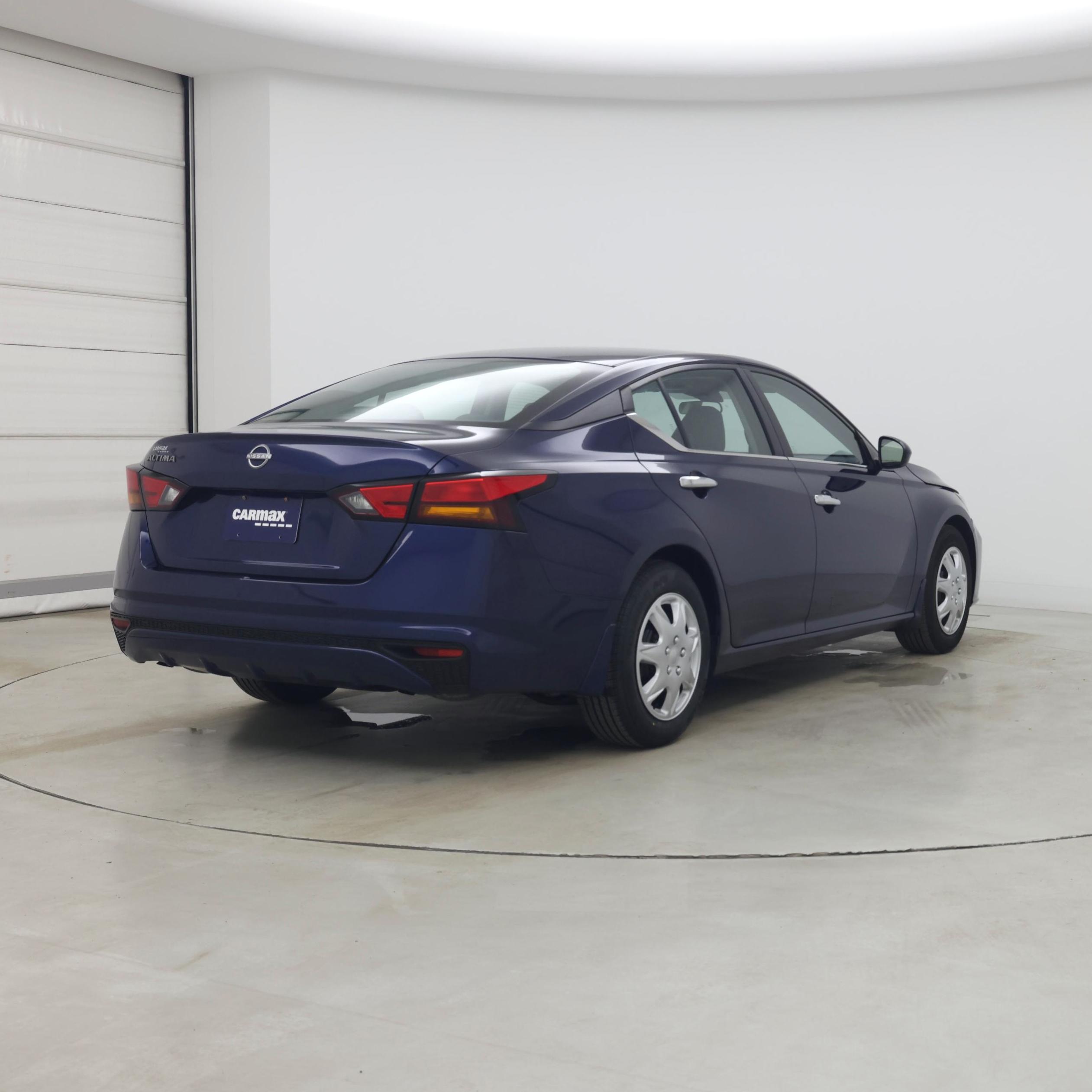 Thumbnail: 2023 Nissan Altima - 8