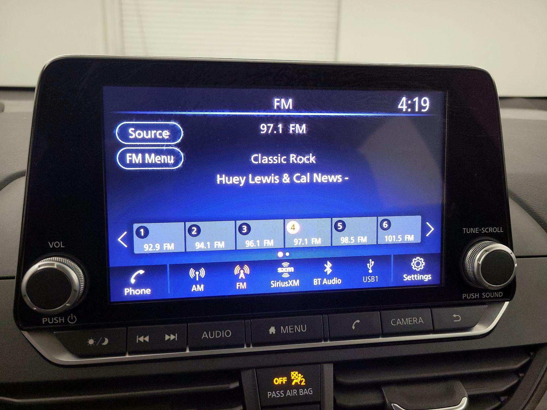 Thumbnail: 2023 Nissan Altima - 15