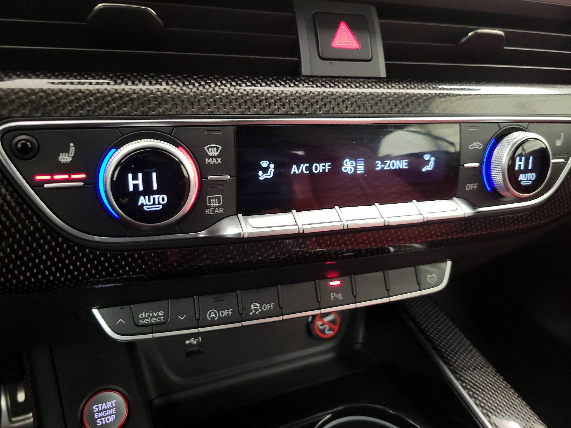 Thumbnail: 2021 Audi S5 - 17