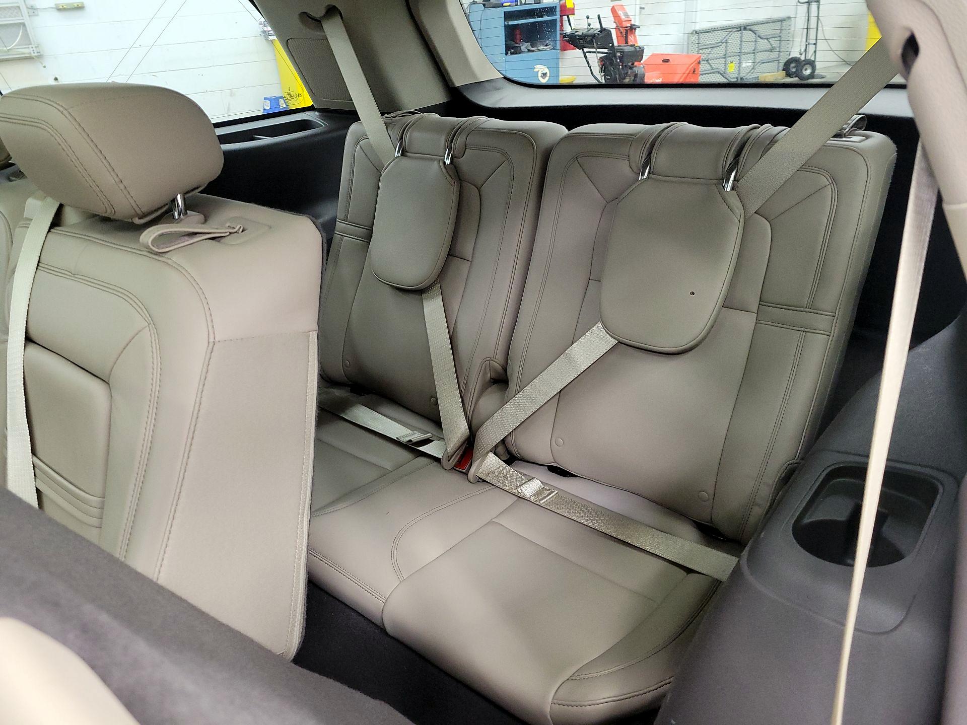 Thumbnail: 2020 Lincoln Aviator - 20