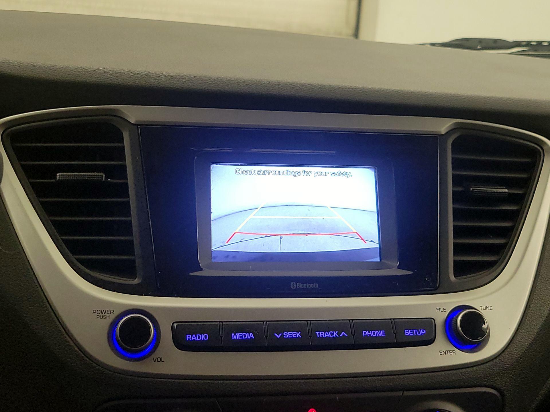 Thumbnail: 2022 Hyundai Accent - 14