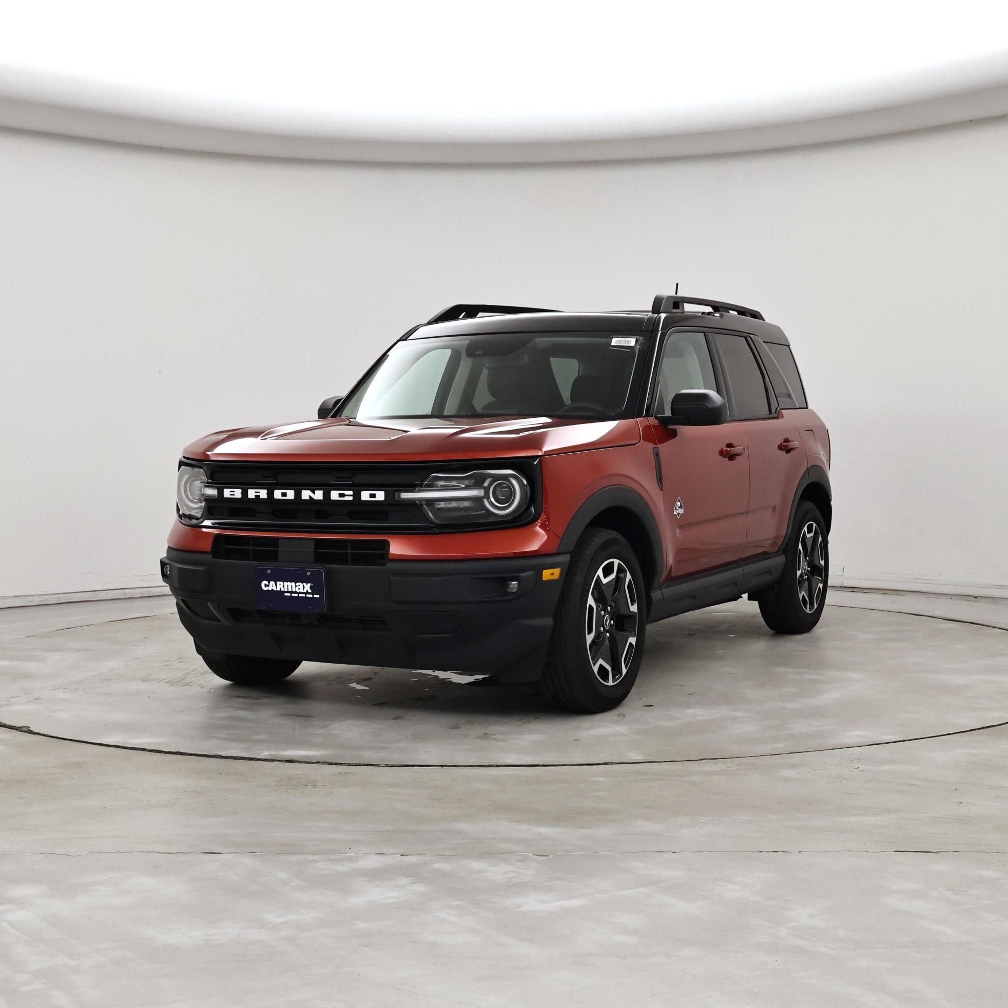 Thumbnail: 2023 Ford Bronco Sport - 4