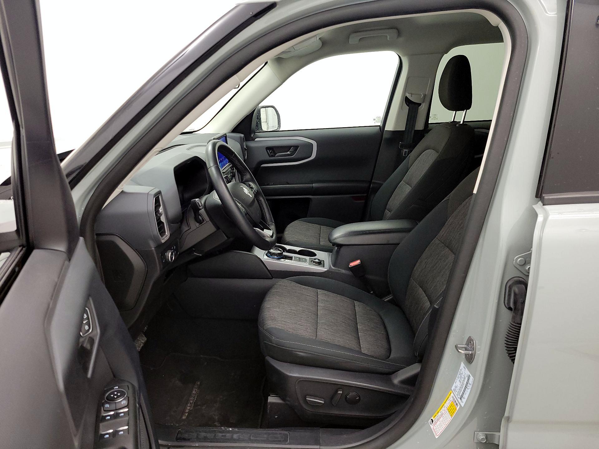 Thumbnail: 2023 Ford Bronco Sport - 11