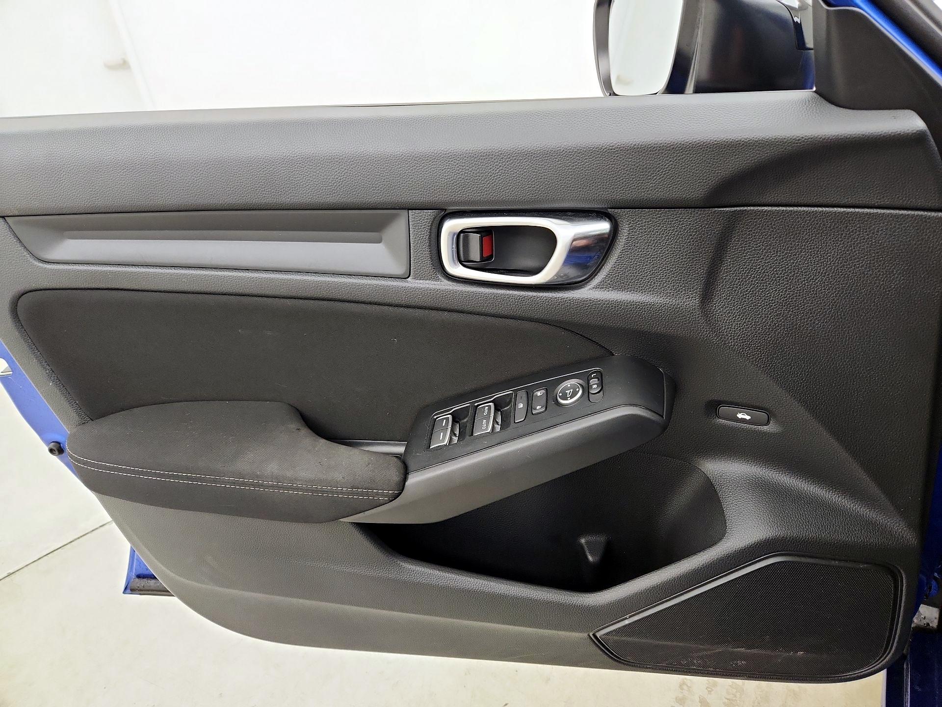 Thumbnail: 2024 Honda Civic - 12