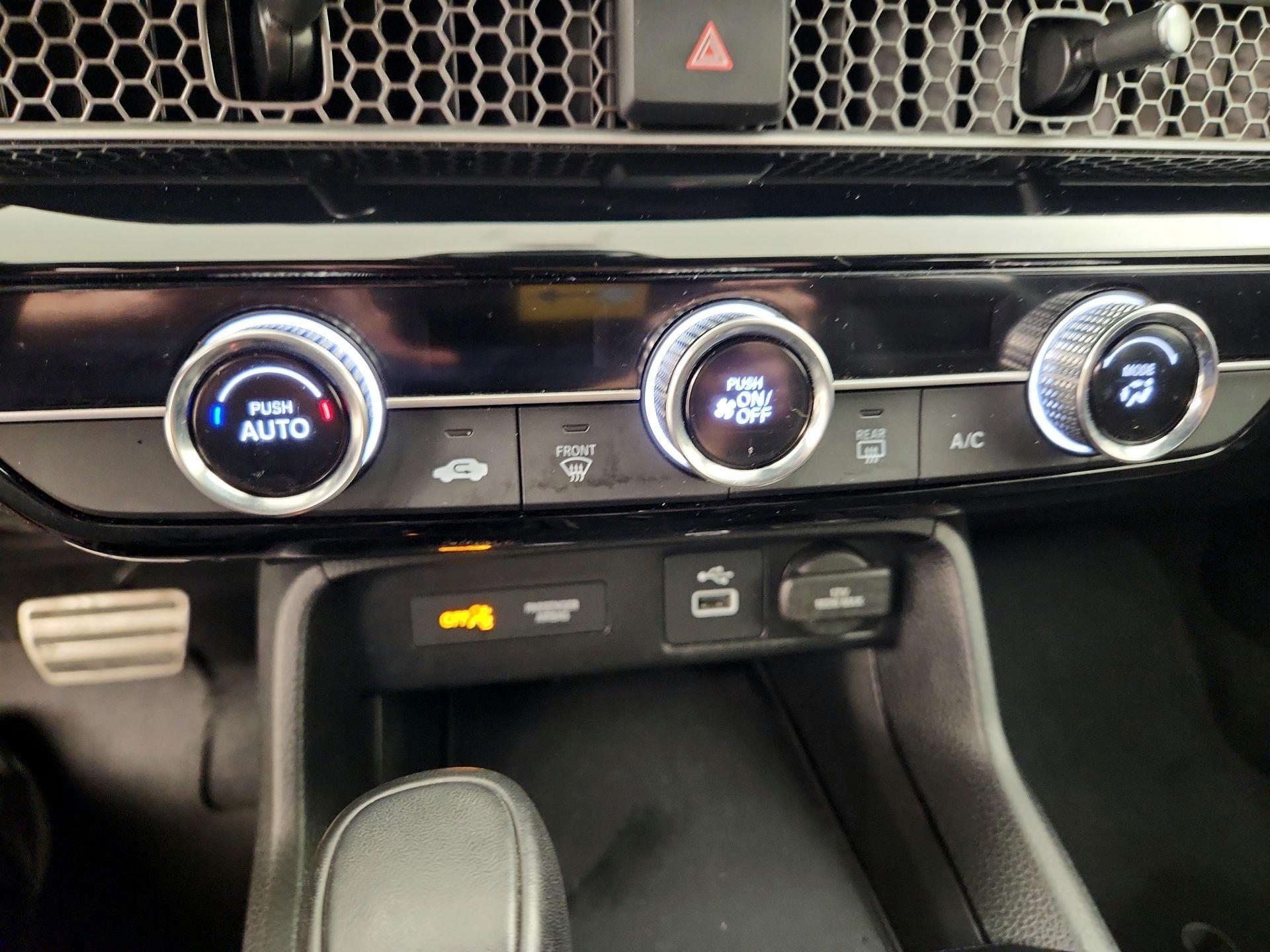 Thumbnail: 2024 Honda Civic - 16