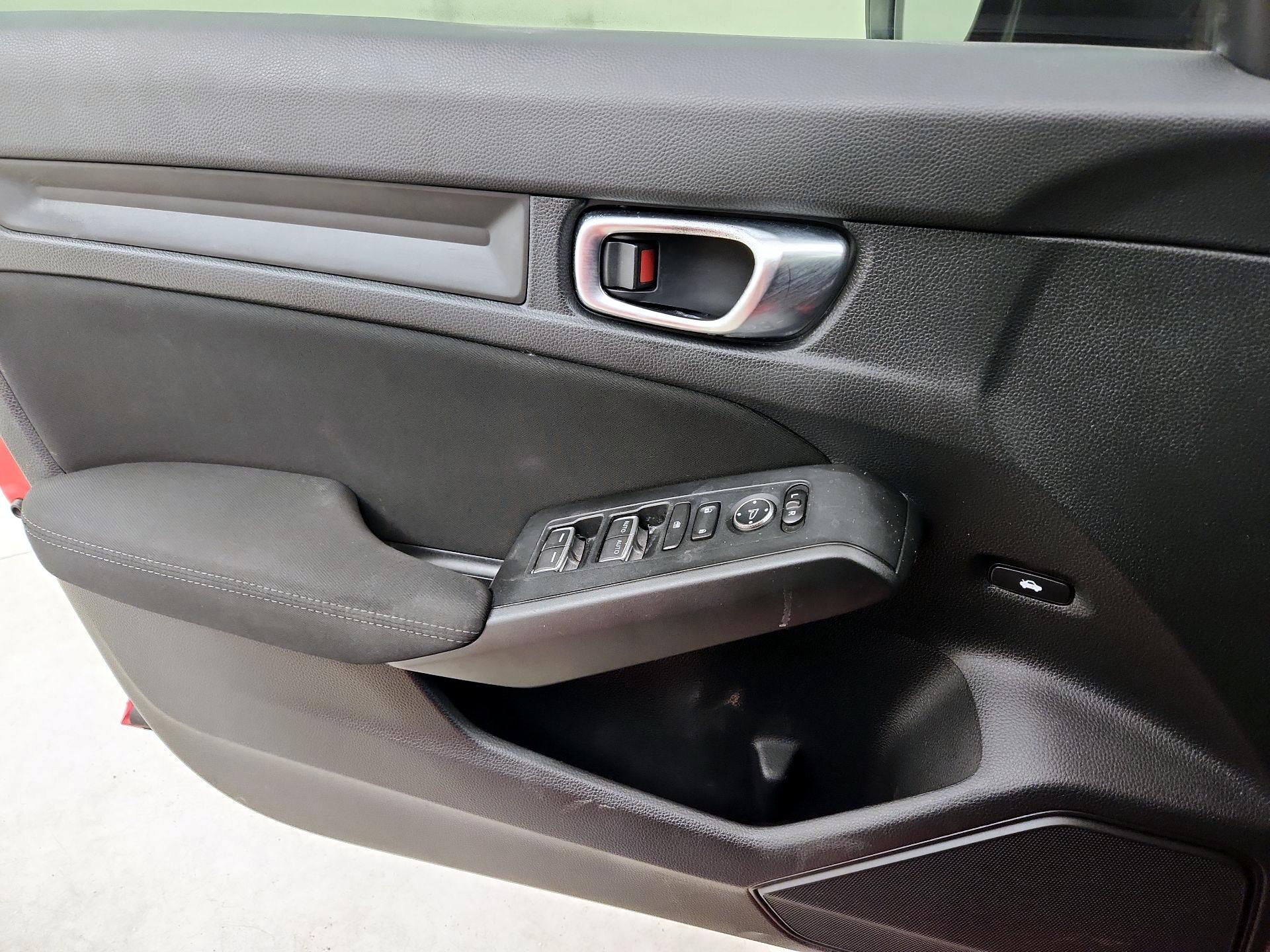 Thumbnail: 2022 Honda Civic - 12