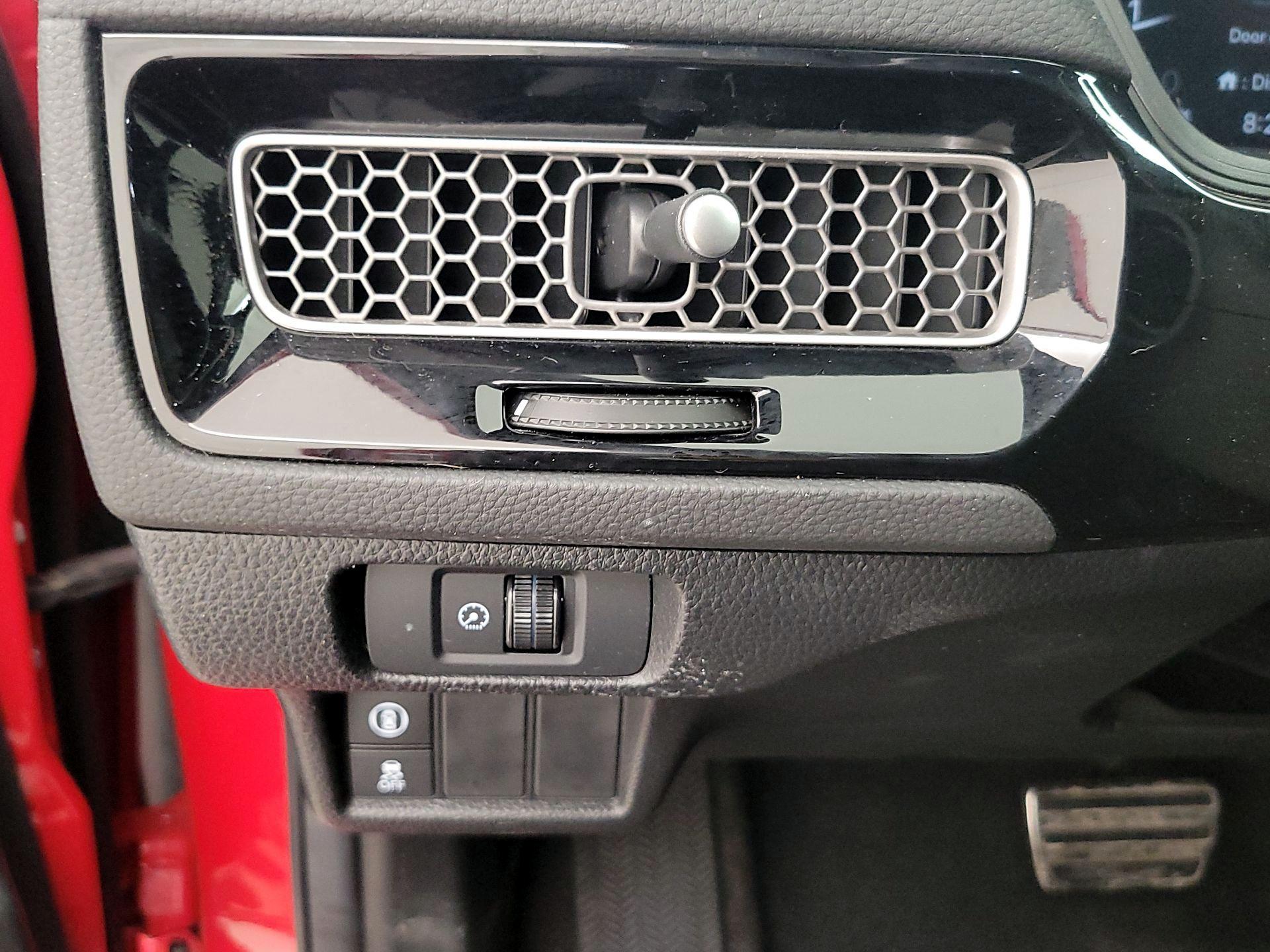 Thumbnail: 2023 Honda Civic - 13