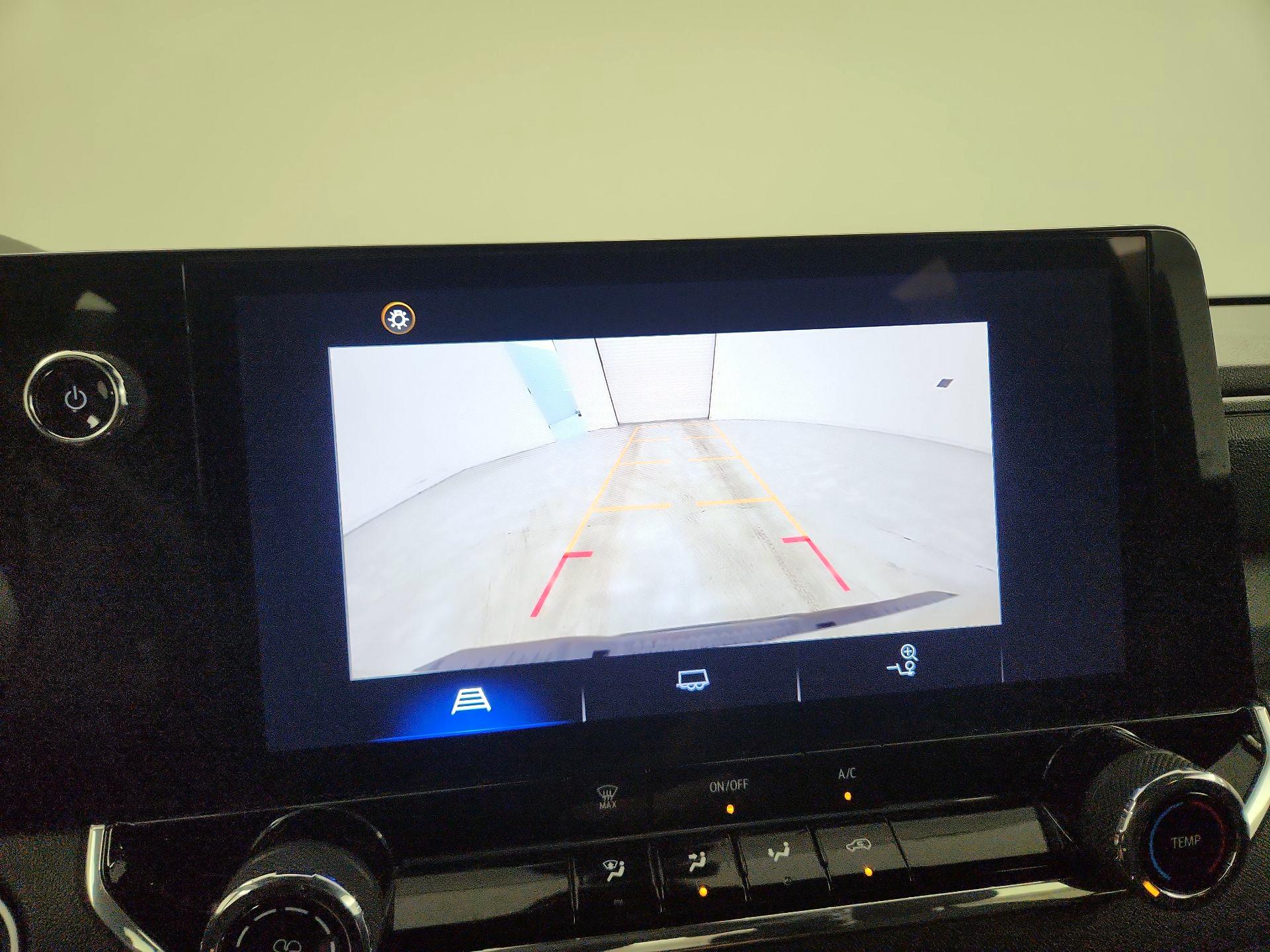 Thumbnail: 2023 Chevrolet Colorado - 15