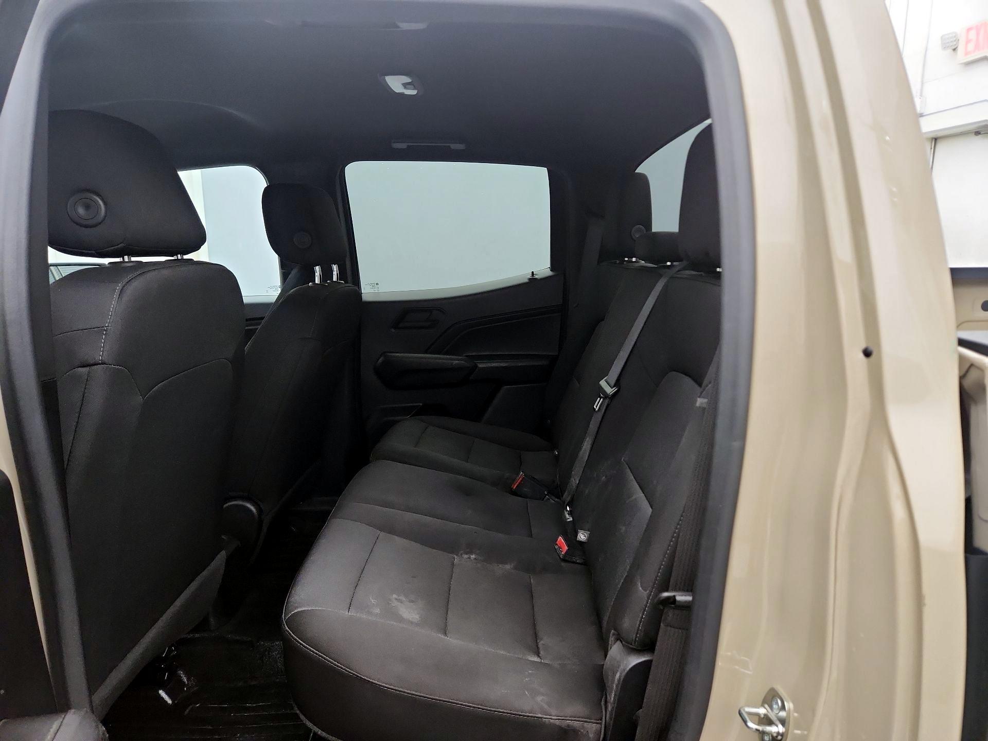 Thumbnail: 2023 Chevrolet Colorado - 20