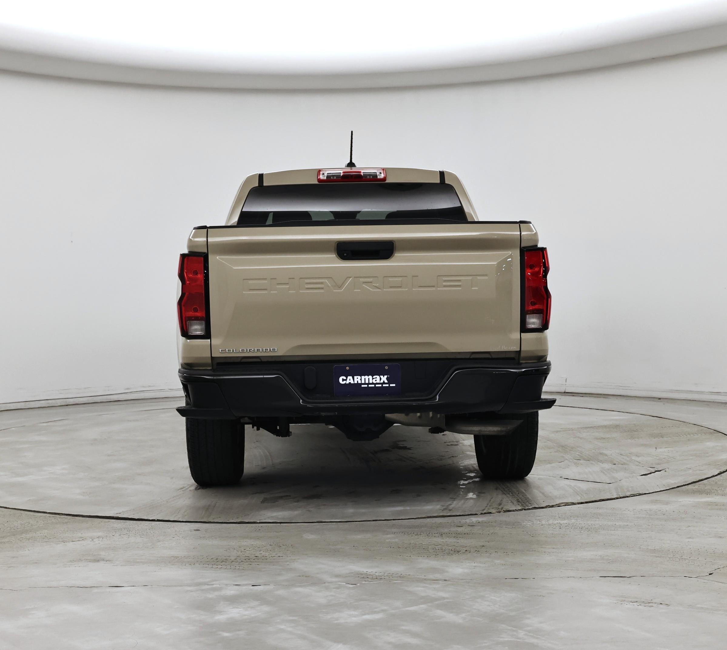 Thumbnail: 2023 Chevrolet Colorado - 6