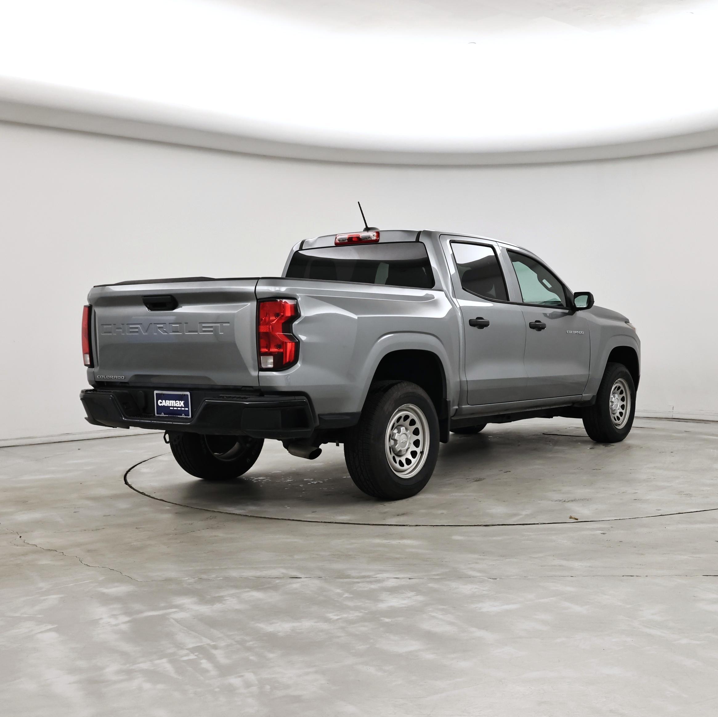 Thumbnail: 2023 Chevrolet Colorado - 8