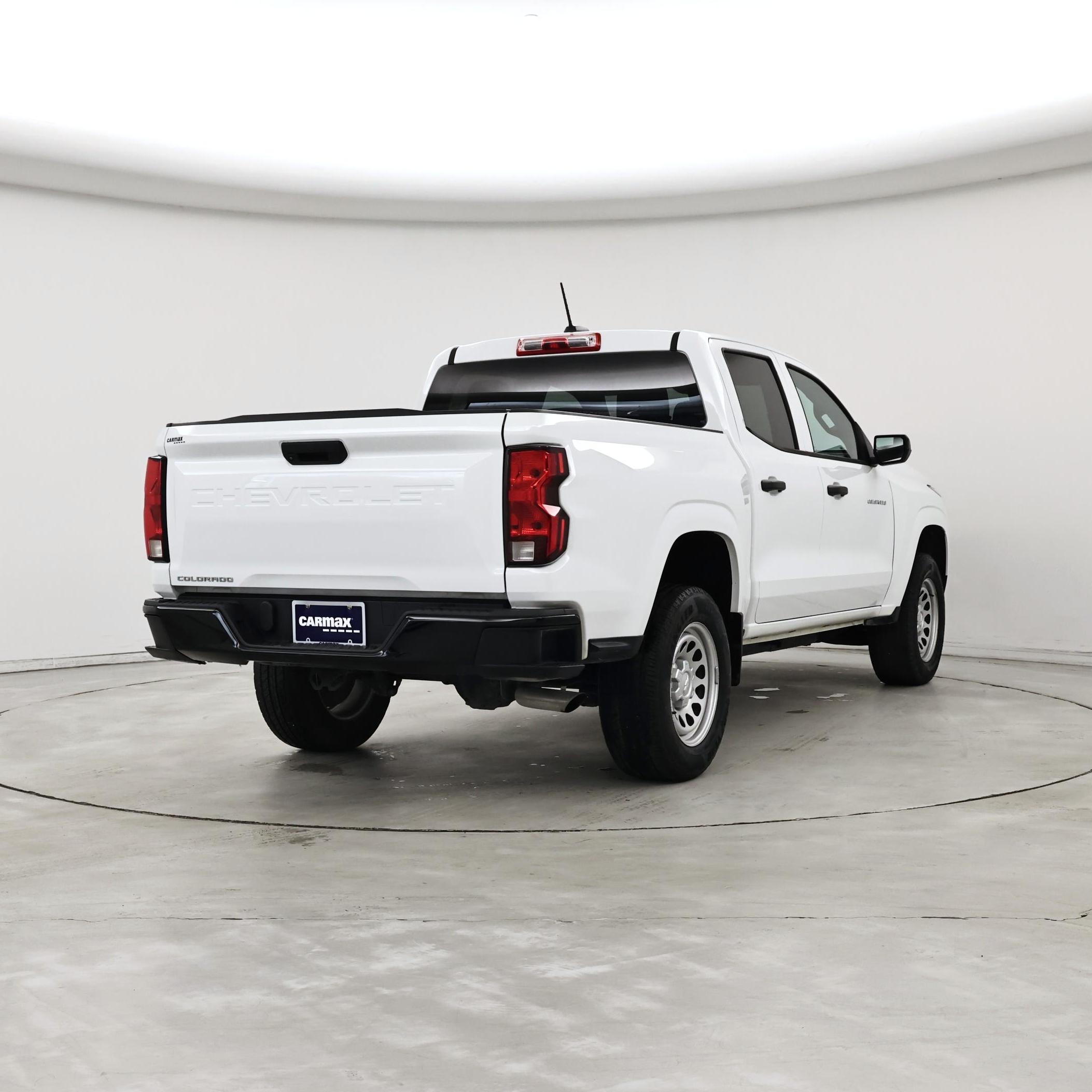 Thumbnail: 2023 Chevrolet Colorado - 8