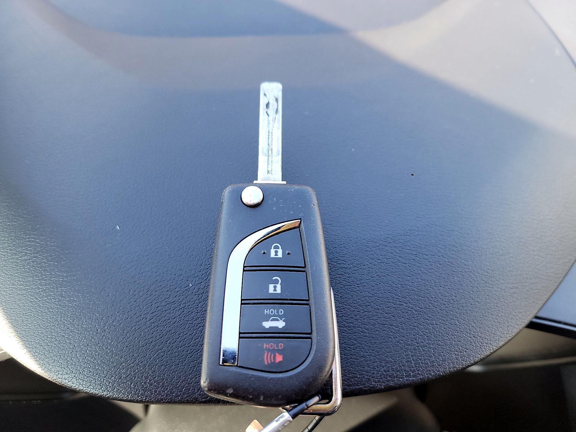 Thumbnail: 2024 Toyota Corolla - 20