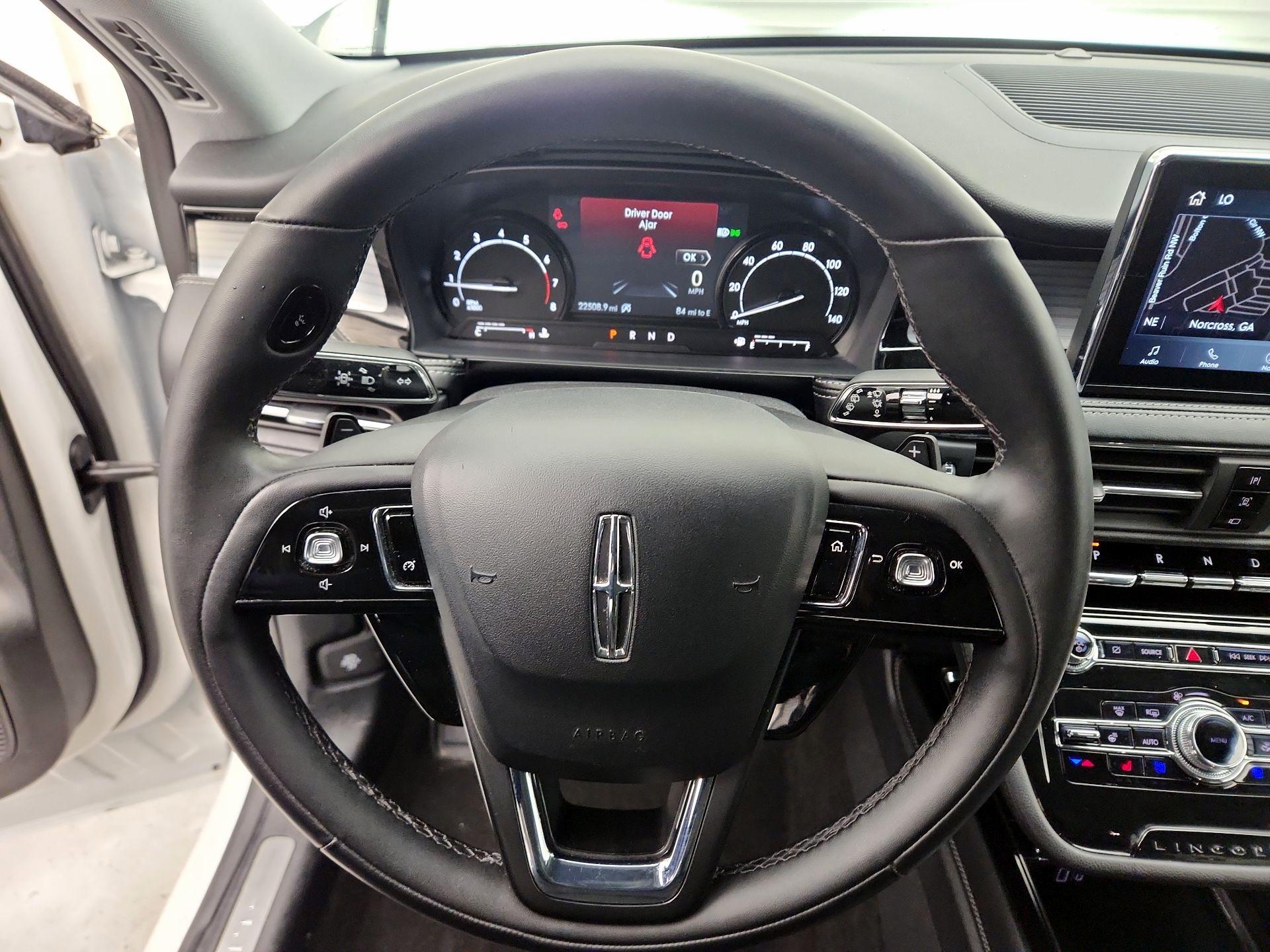 Thumbnail: 2022 Lincoln Corsair - 10