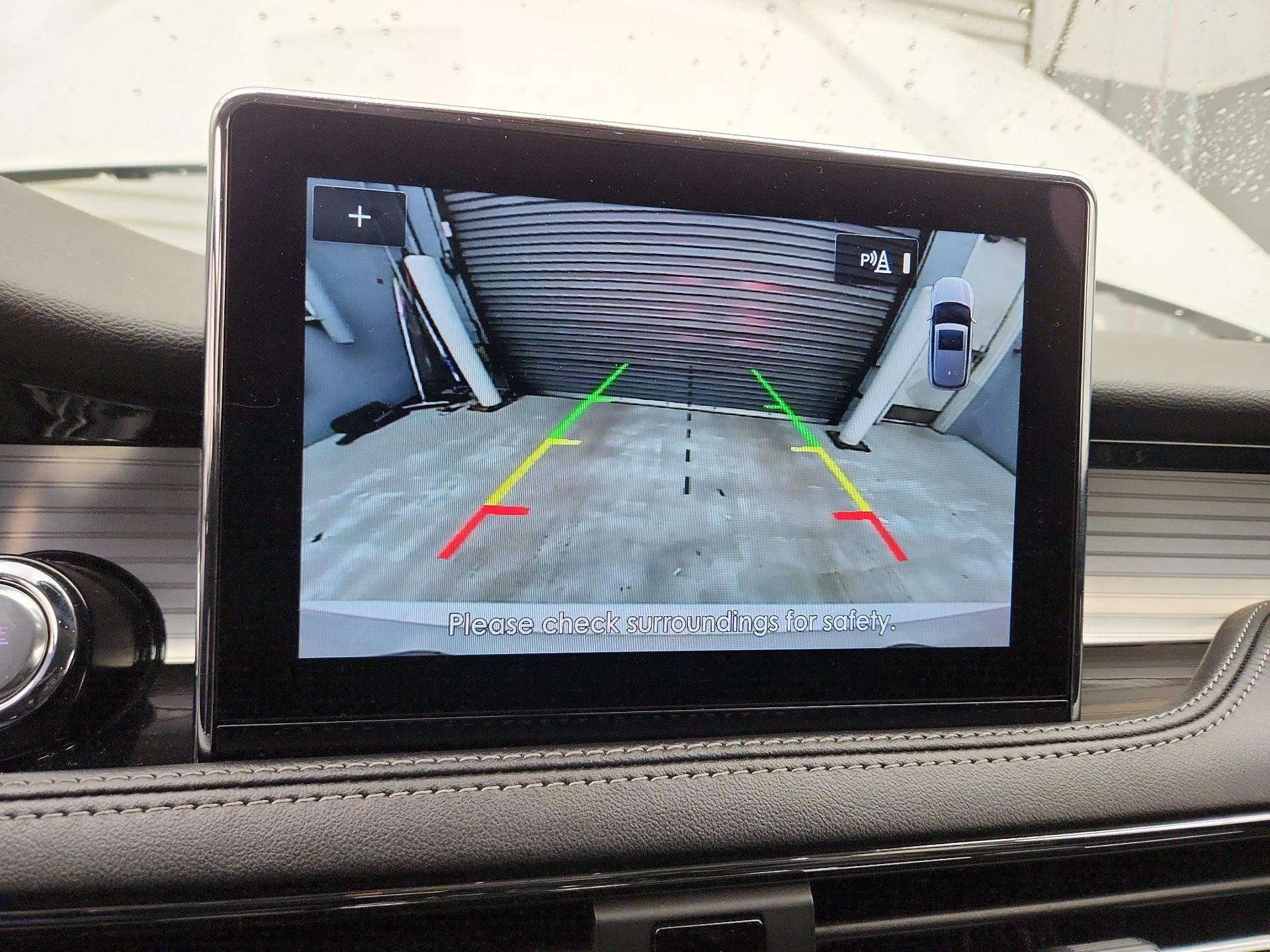 Thumbnail: 2022 Lincoln Corsair - 14