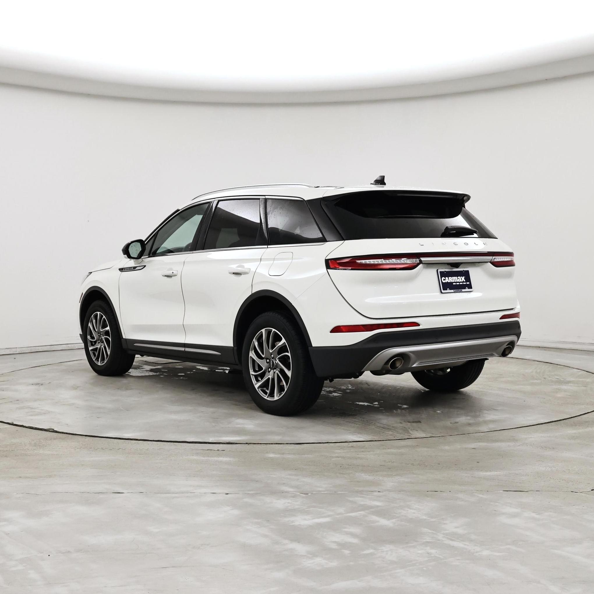 Thumbnail: 2022 Lincoln Corsair - 2