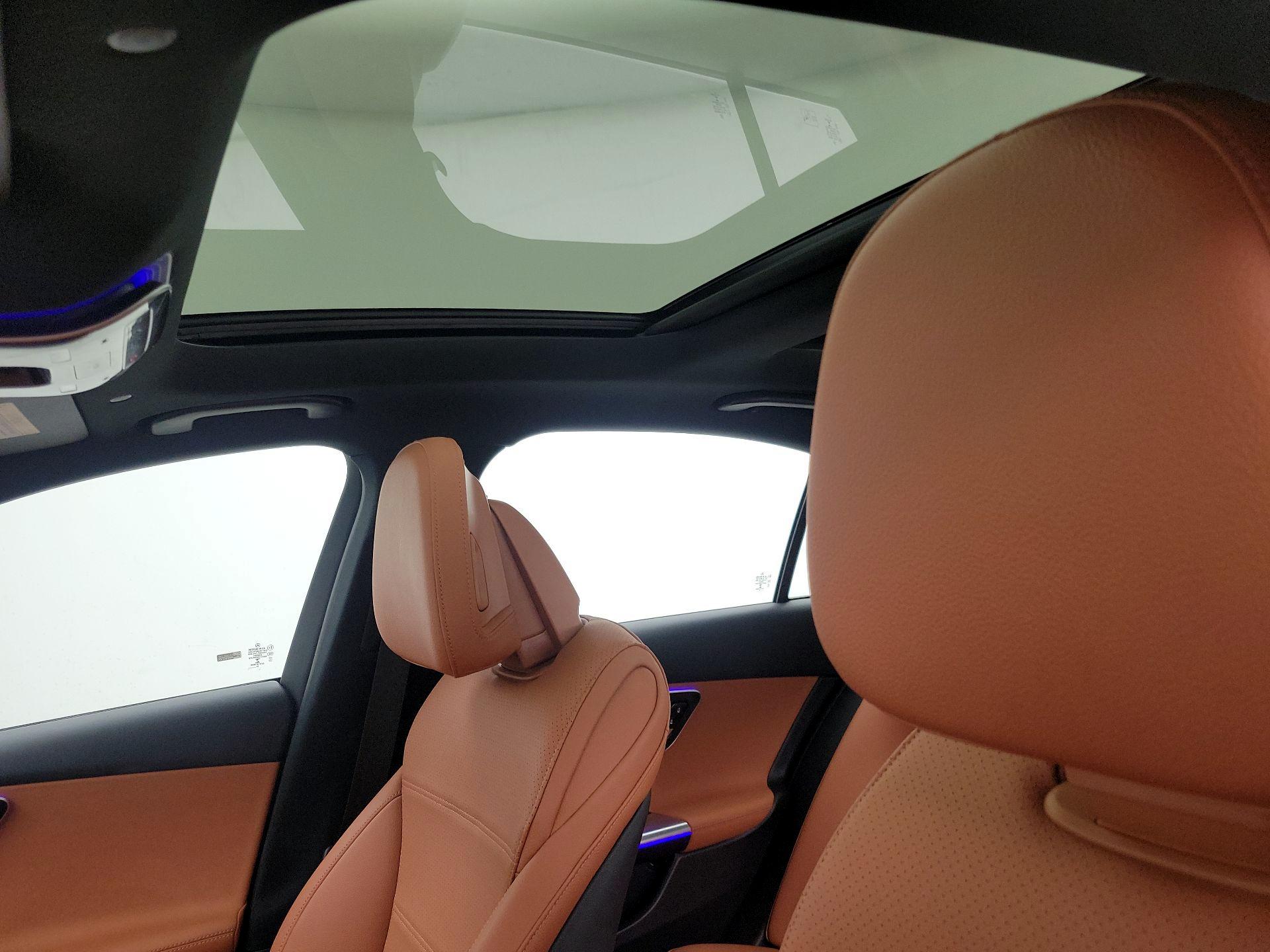 Thumbnail: 2023 Mercedes-Benz C-Class - 19