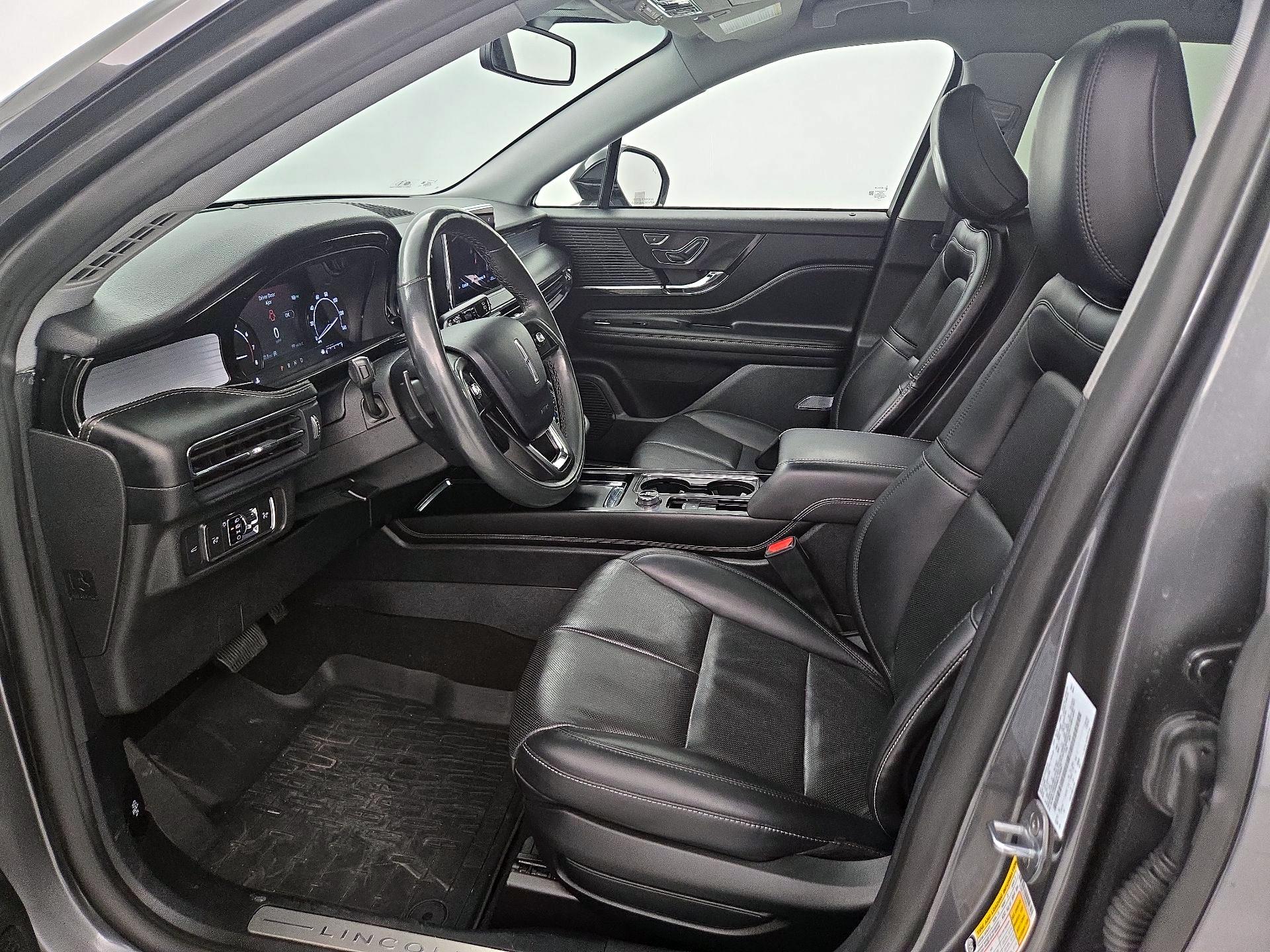 Thumbnail: 2021 Lincoln Corsair - 11