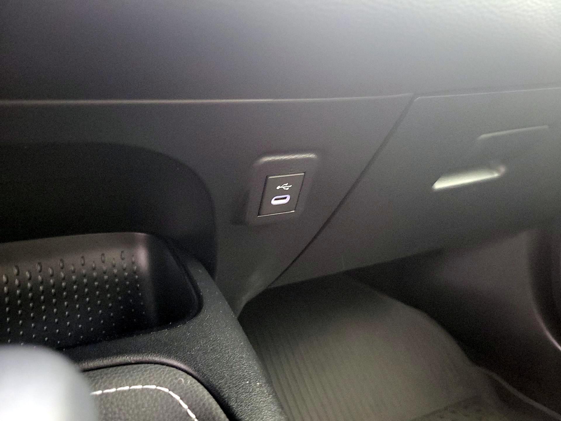 Thumbnail: 2023 Toyota Corolla - 19