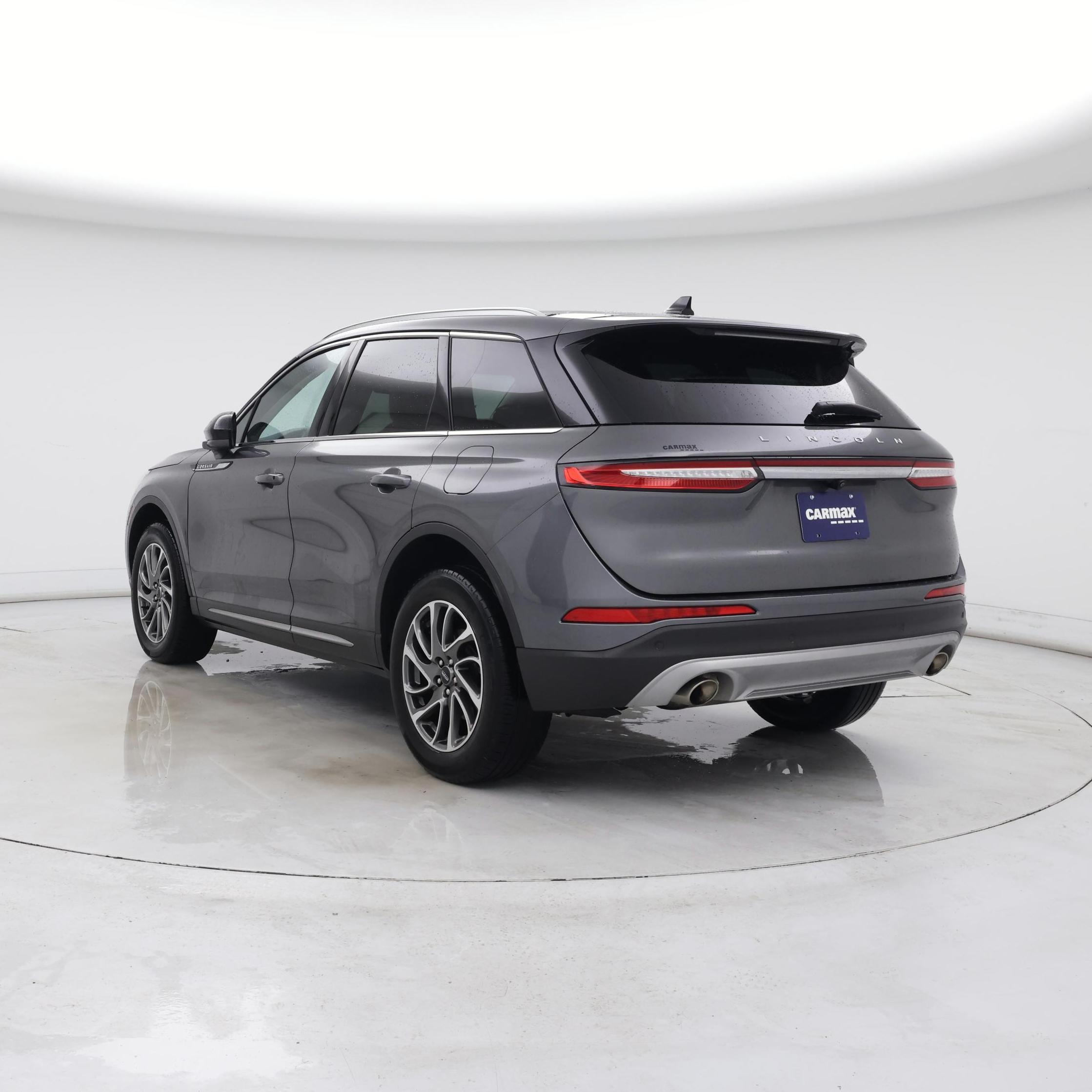 Thumbnail: 2022 Lincoln Corsair - 2