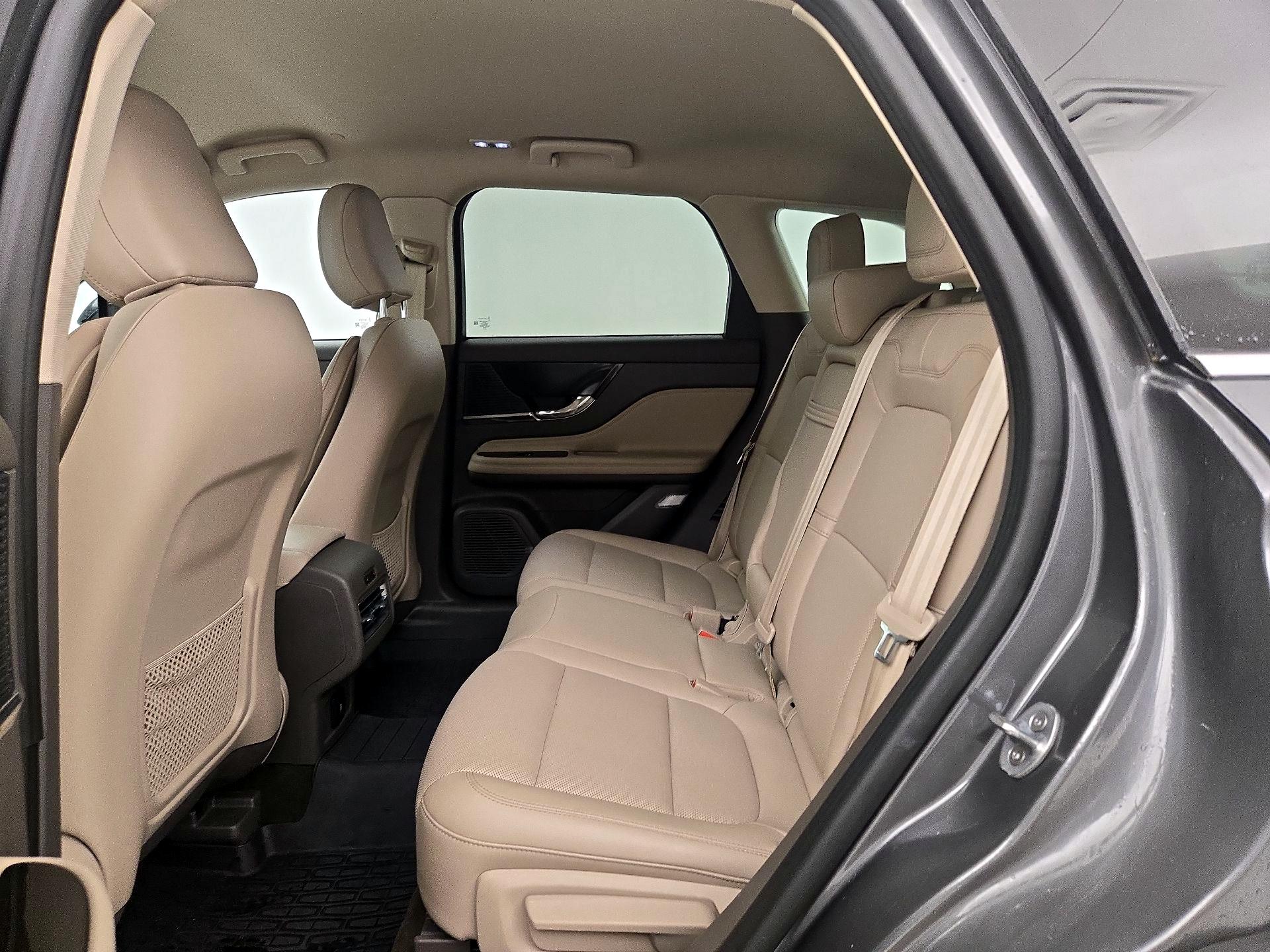 Thumbnail: 2022 Lincoln Corsair - 20