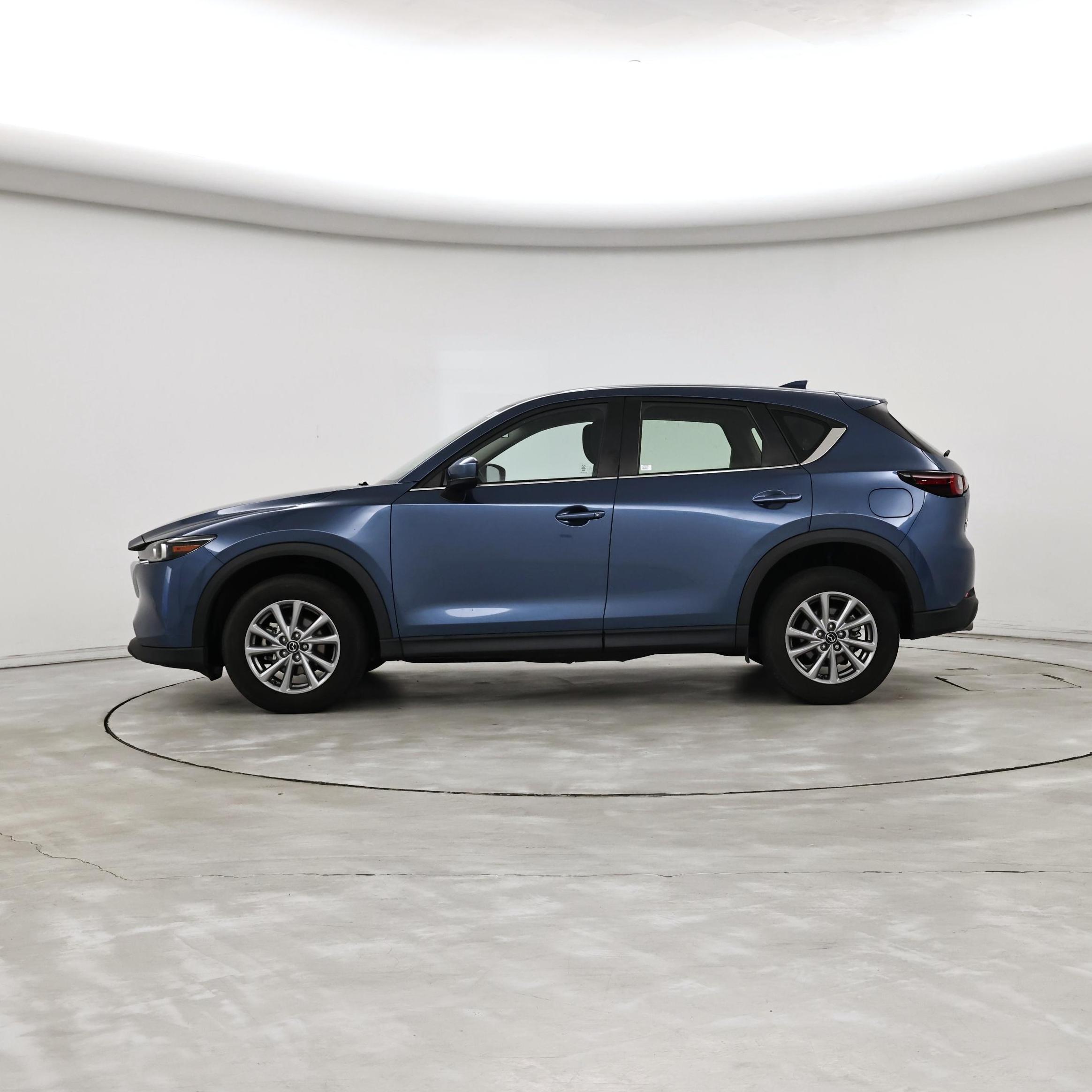 Thumbnail: 2023 Mazda CX-5 - 3