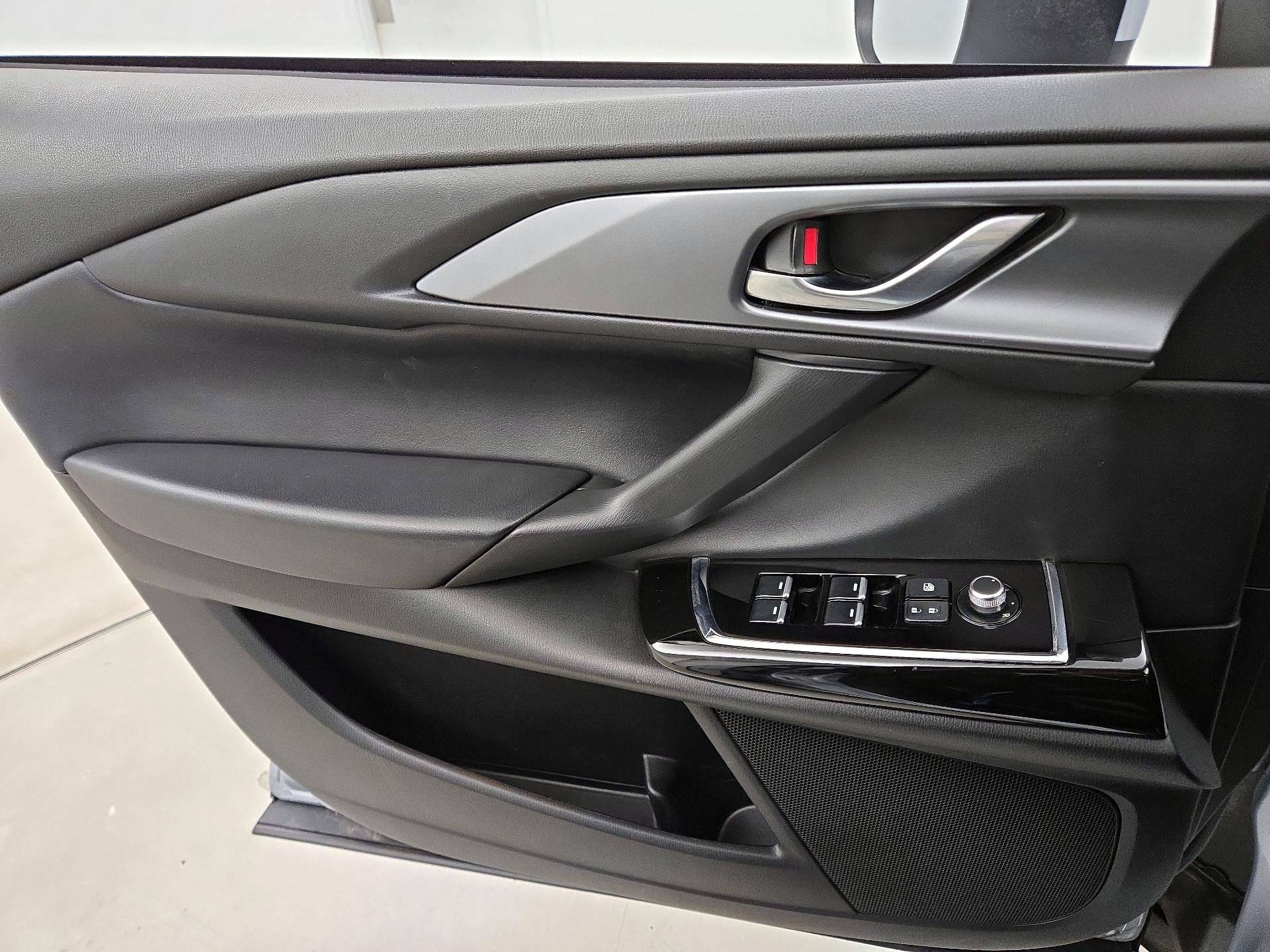 Thumbnail: 2023 Mazda CX-9 - 12