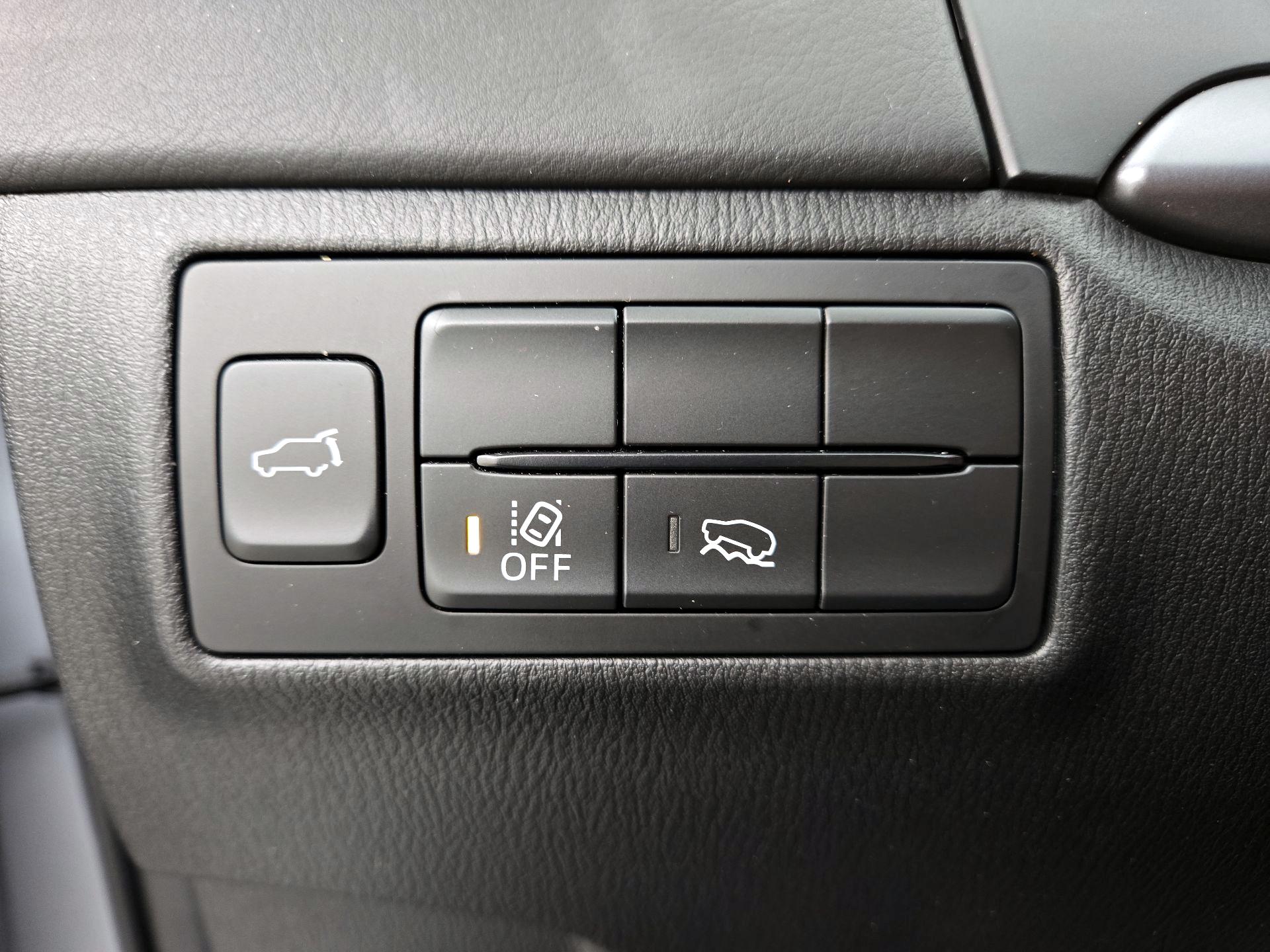 Thumbnail: 2023 Mazda CX-9 - 13