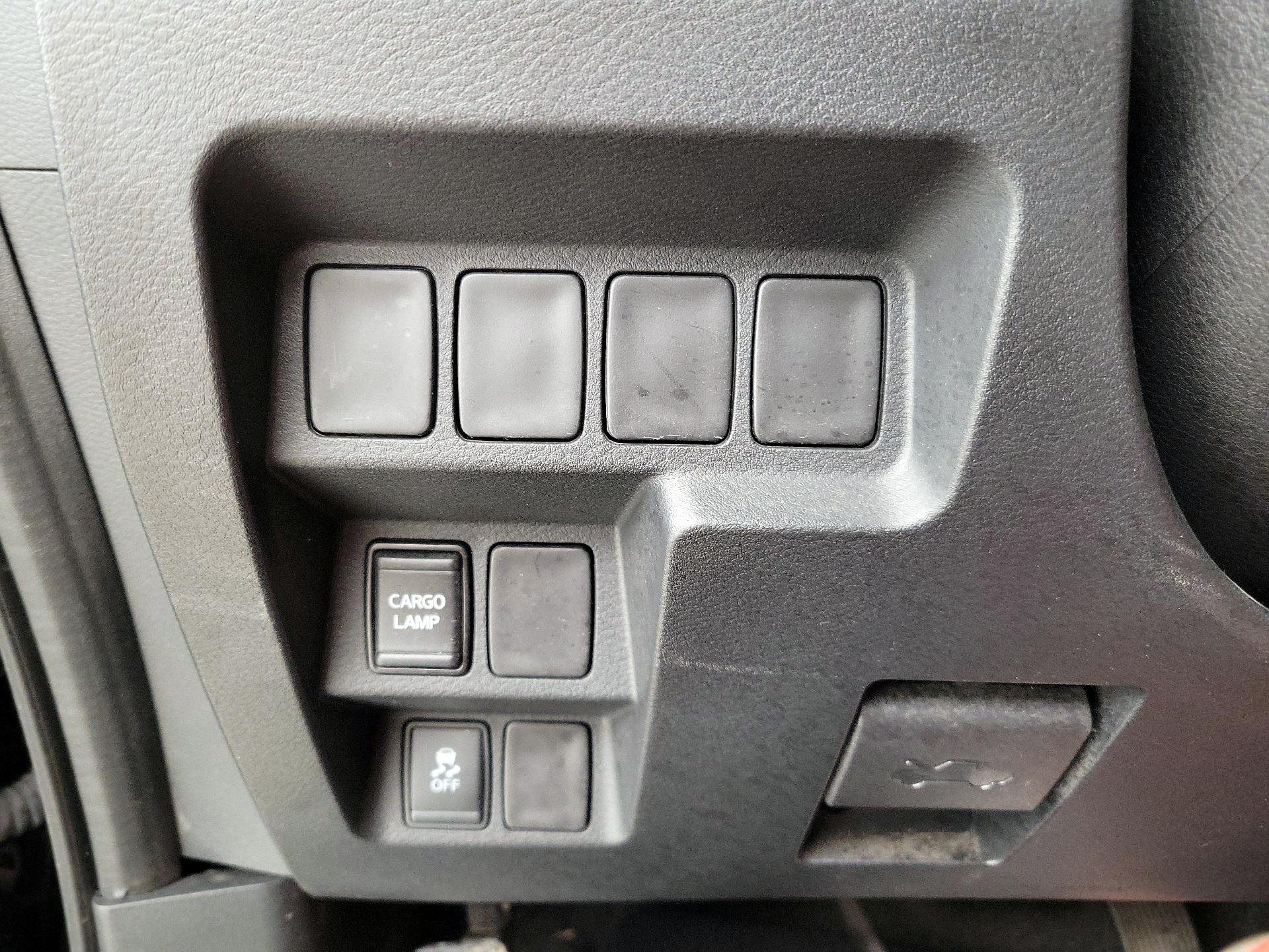 Thumbnail: 2022 Nissan Frontier - 13