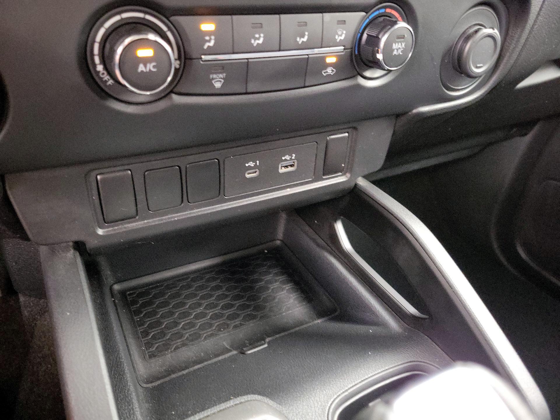 Thumbnail: 2022 Nissan Frontier - 18