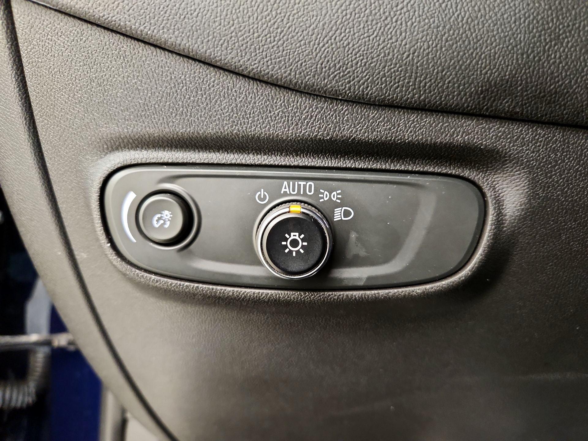 Thumbnail: 2023 Chevrolet Equinox - 13