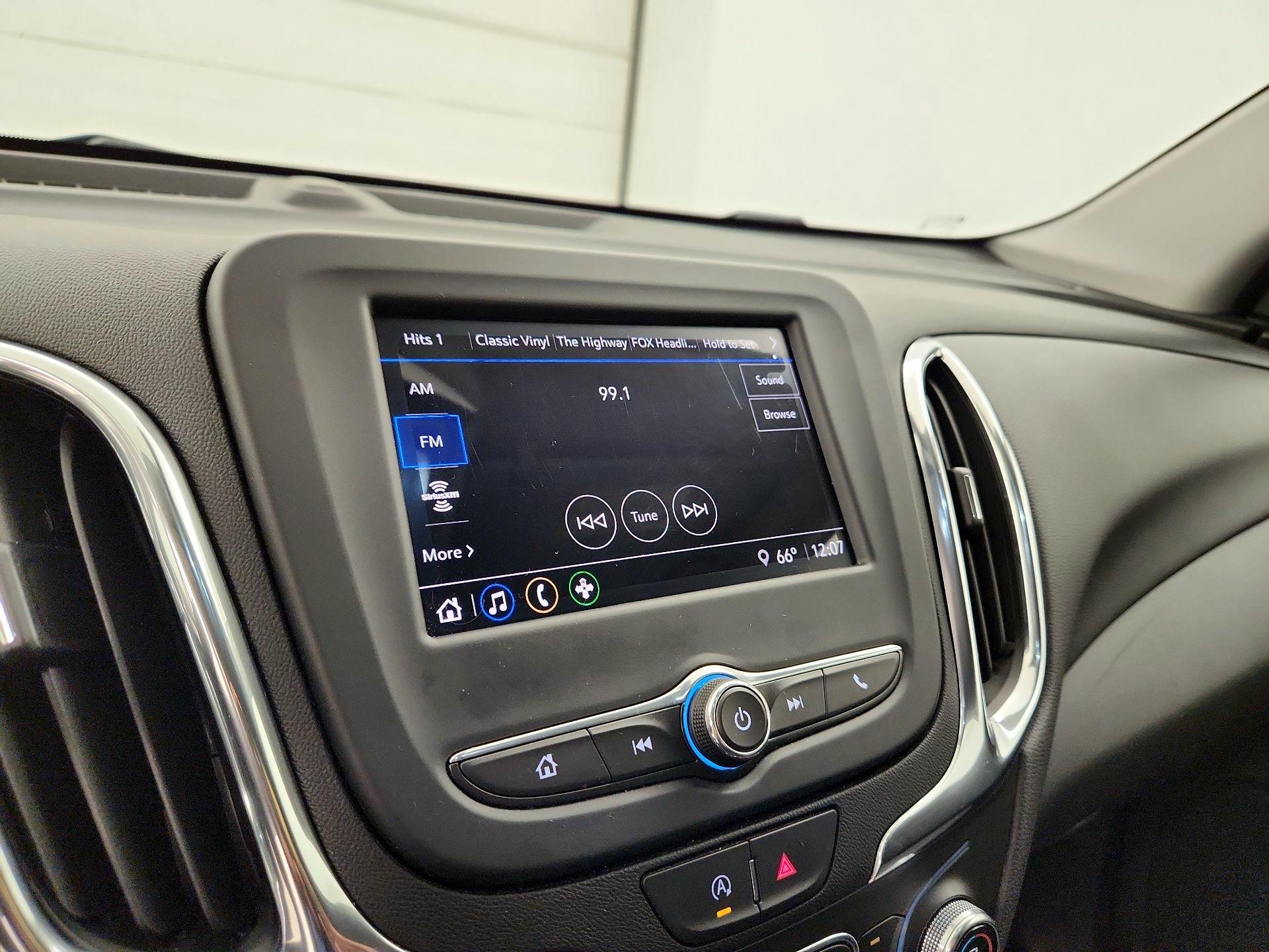 Thumbnail: 2023 Chevrolet Equinox - 15