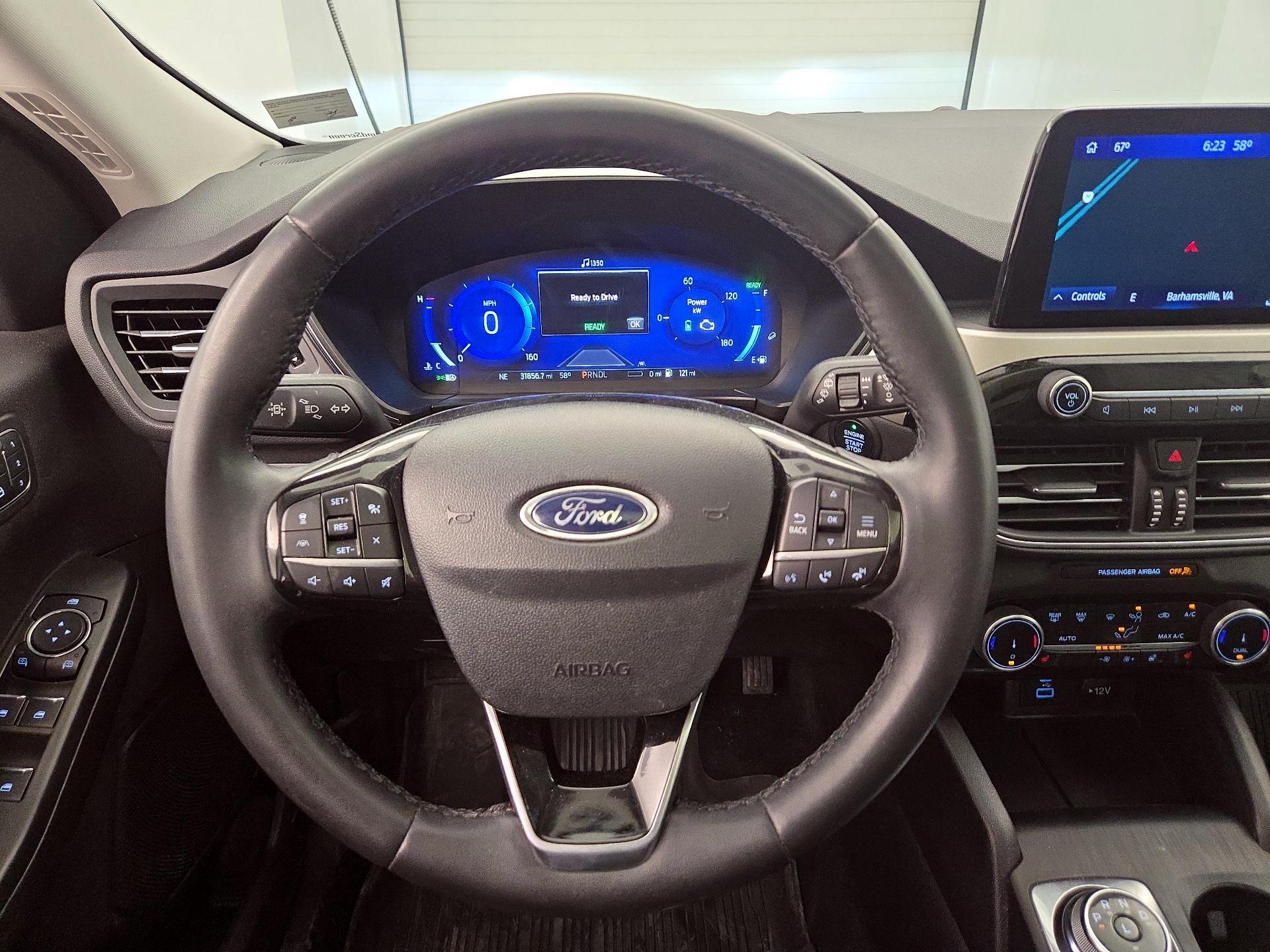 Thumbnail: 2022 Ford Escape - 10