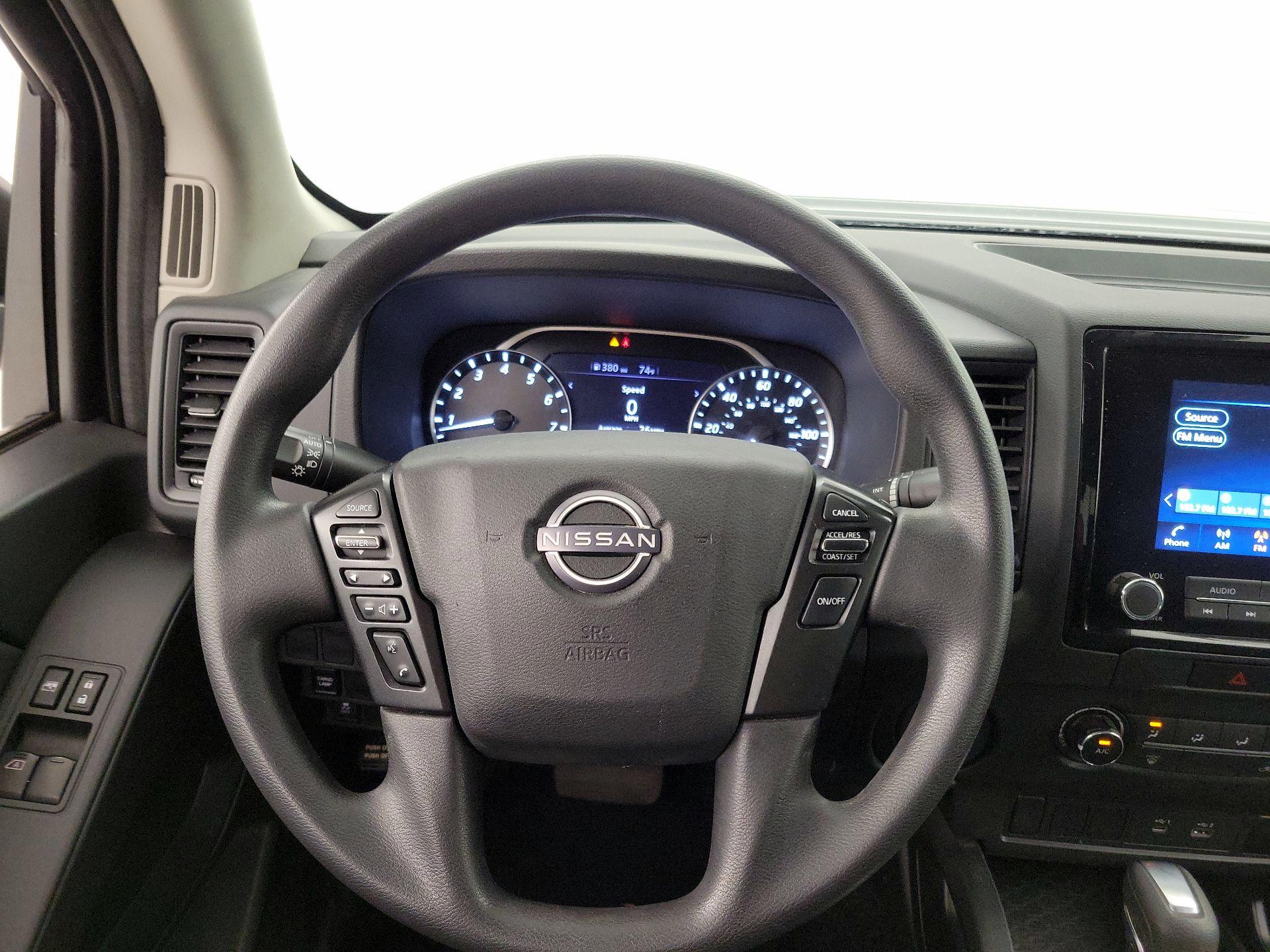 Thumbnail: 2022 Nissan Frontier - 10