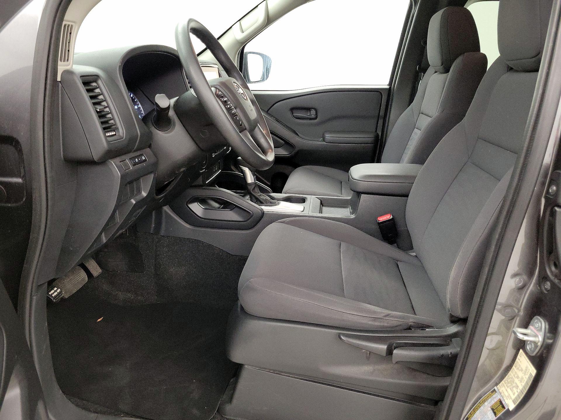 Thumbnail: 2022 Nissan Frontier - 11