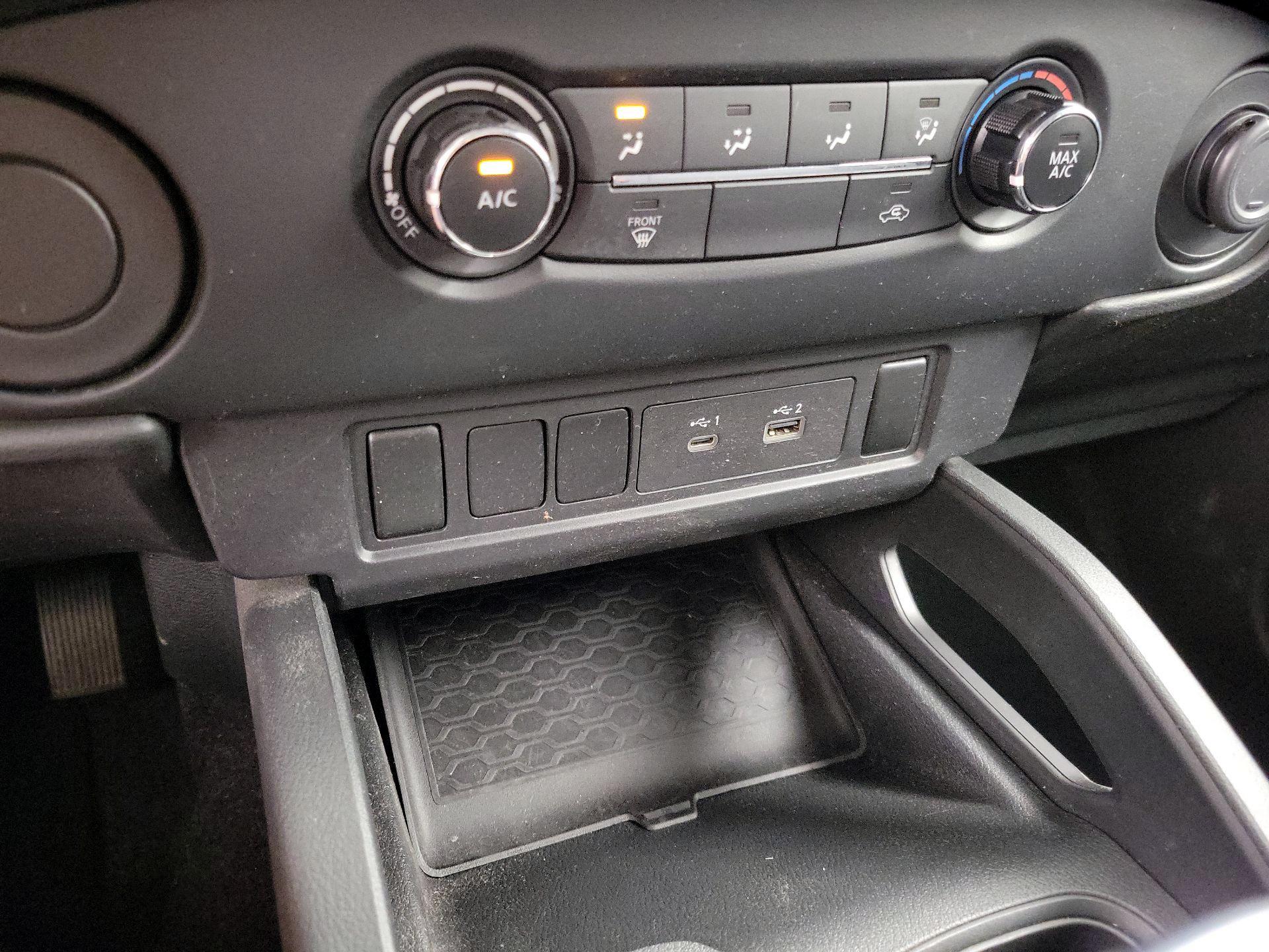 Thumbnail: 2022 Nissan Frontier - 18