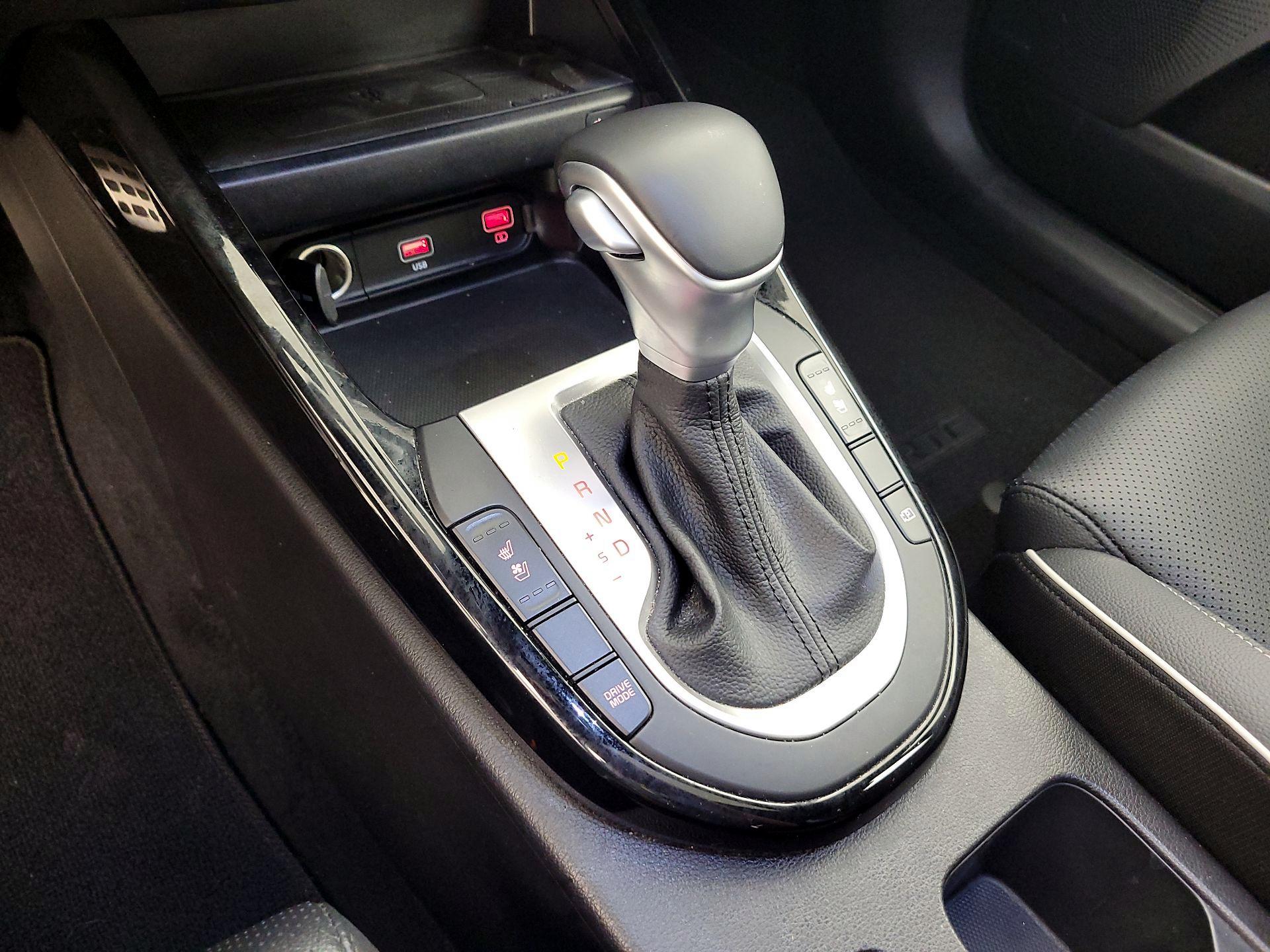 Thumbnail: 2022 Kia Forte - 18