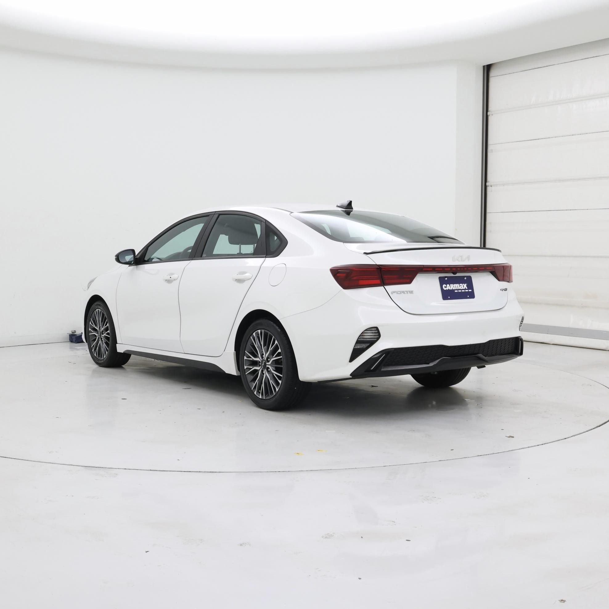 Thumbnail: 2022 Kia Forte - 2