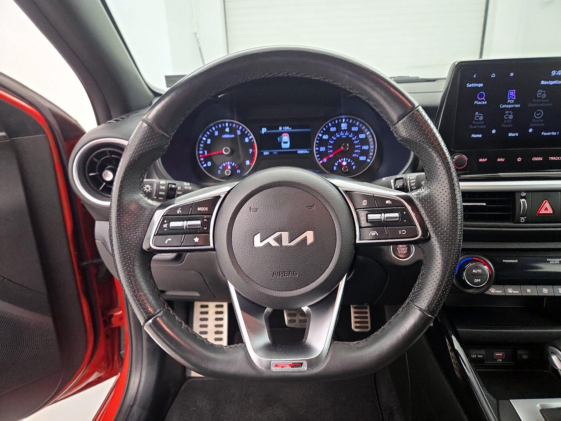 Thumbnail: 2022 Kia Forte - 10