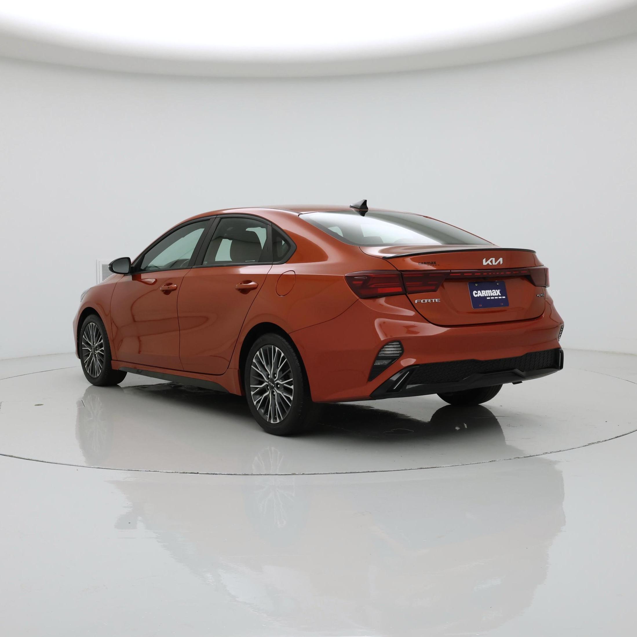 Thumbnail: 2022 Kia Forte - 2