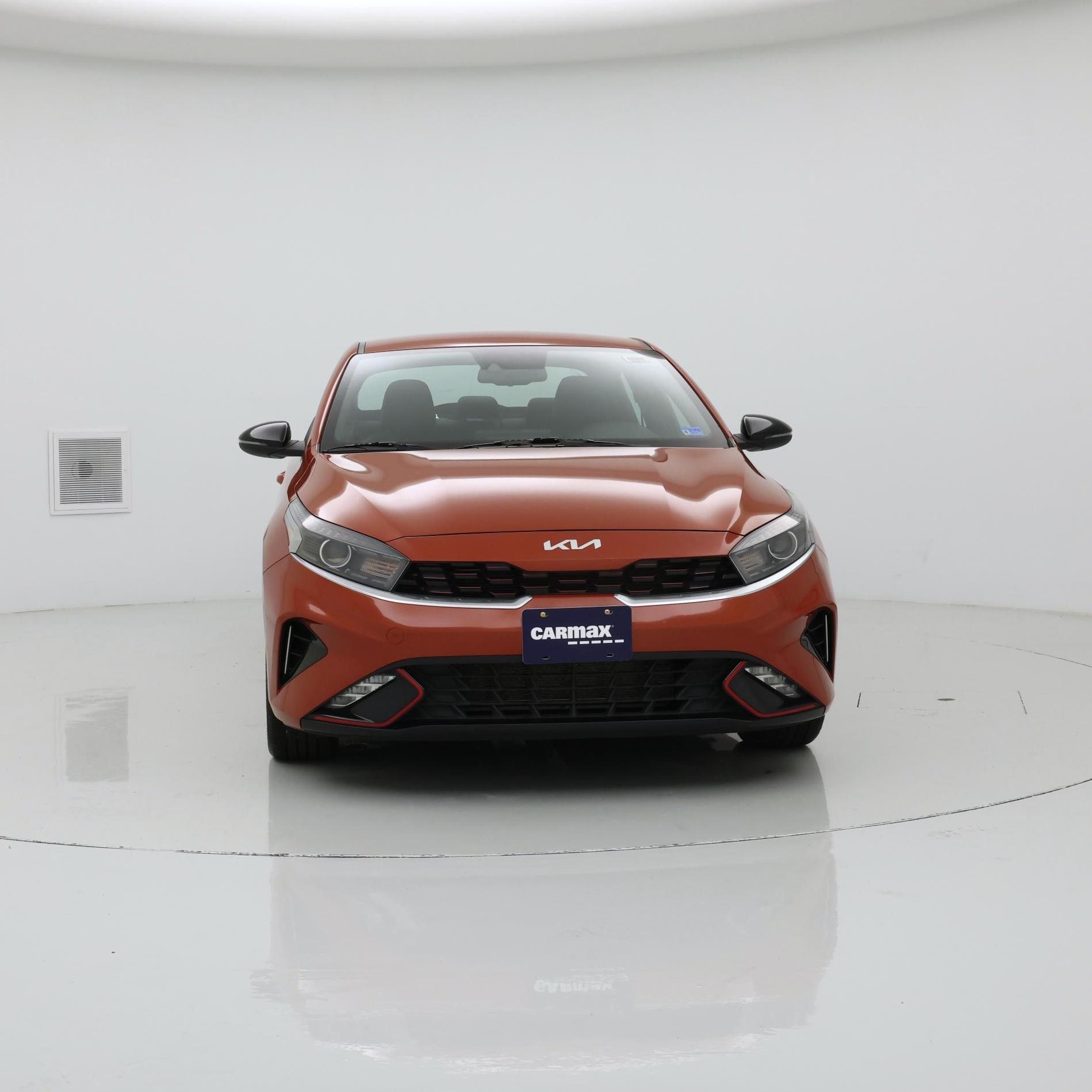 Thumbnail: 2022 Kia Forte - 5