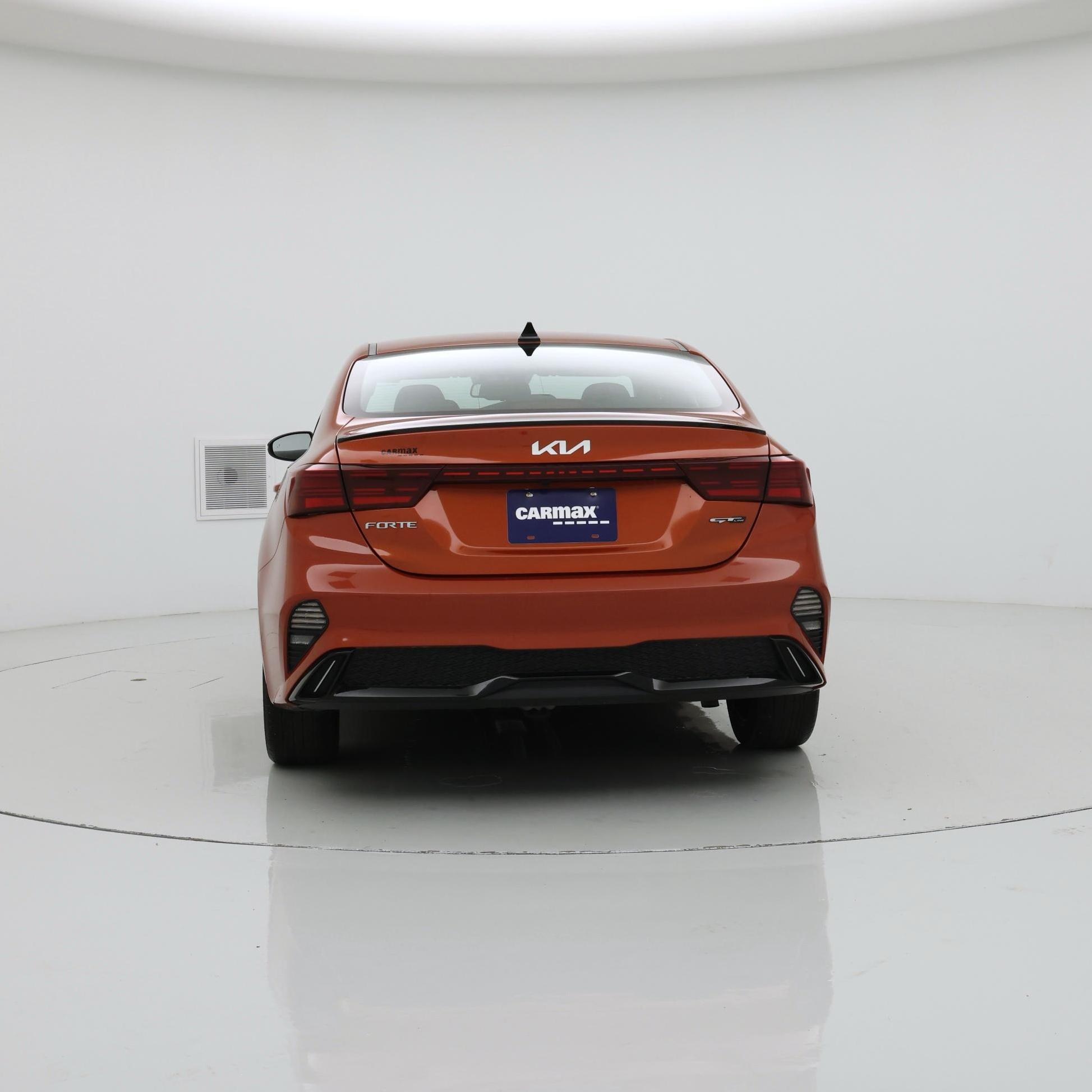 Thumbnail: 2022 Kia Forte - 6