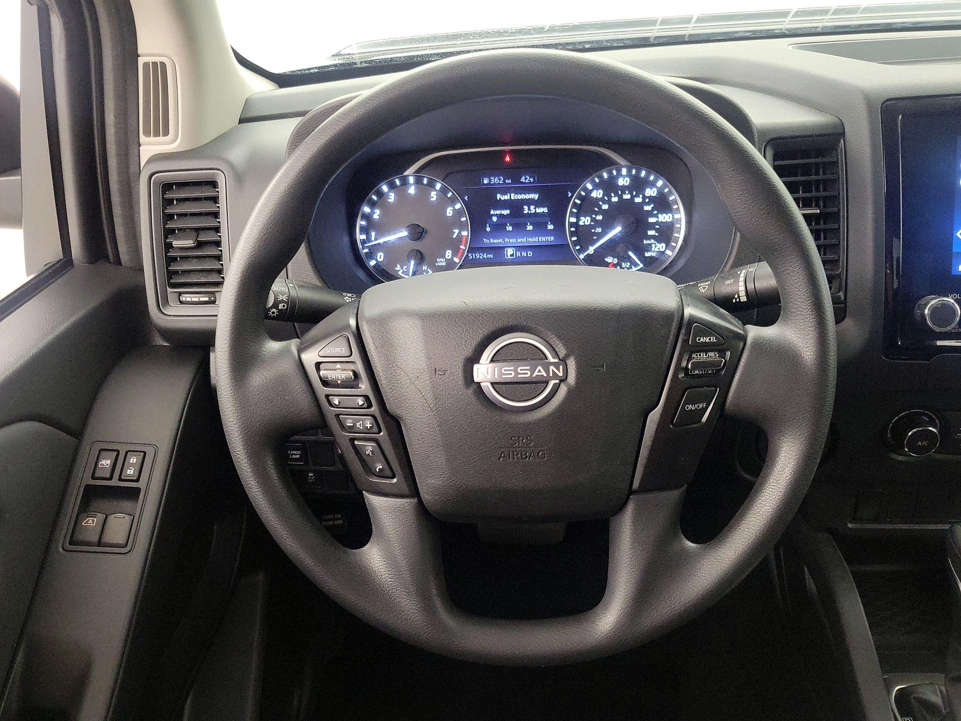 Thumbnail: 2022 Nissan Frontier - 10