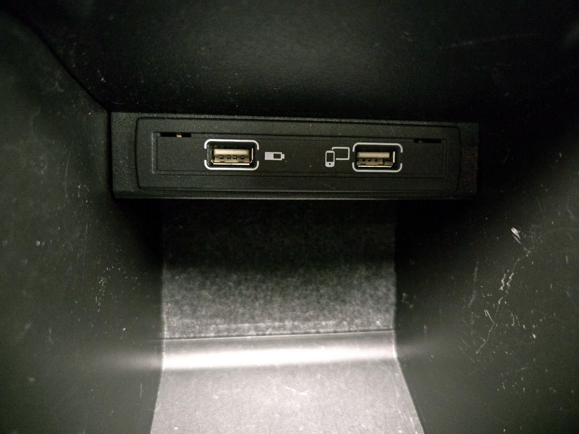 Thumbnail: 2020 Mercedes-Benz GLA - 18