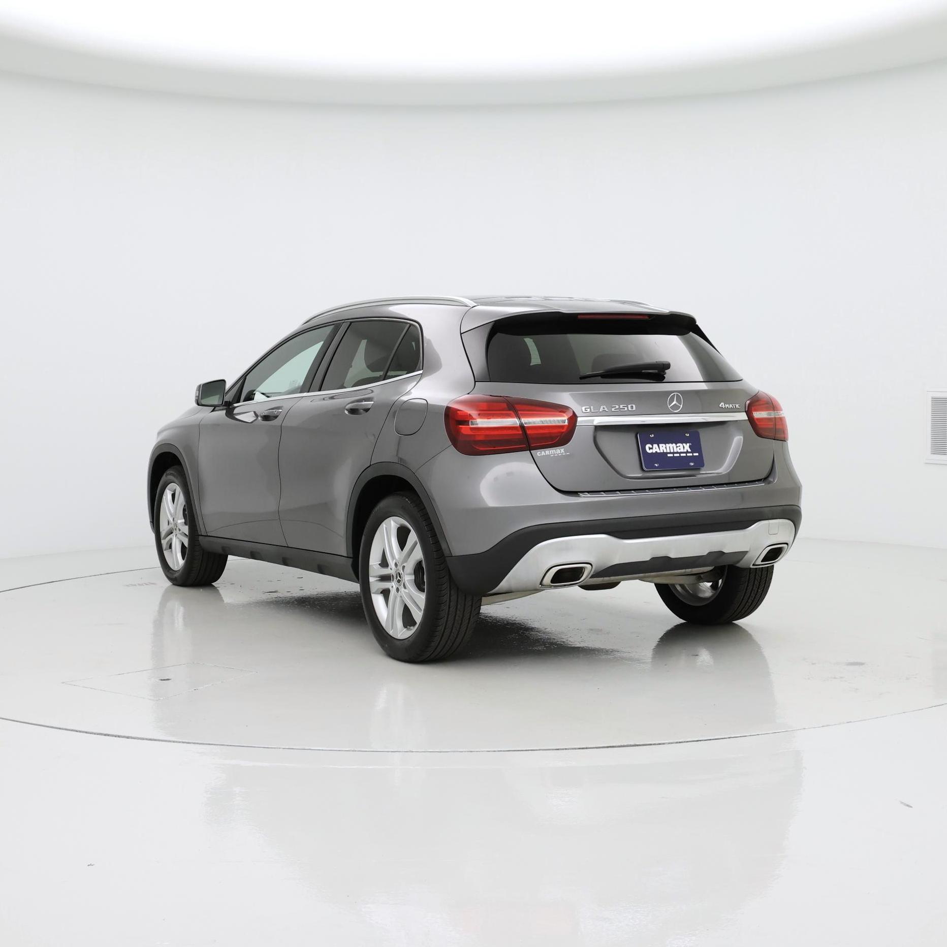 Thumbnail: 2020 Mercedes-Benz GLA - 2