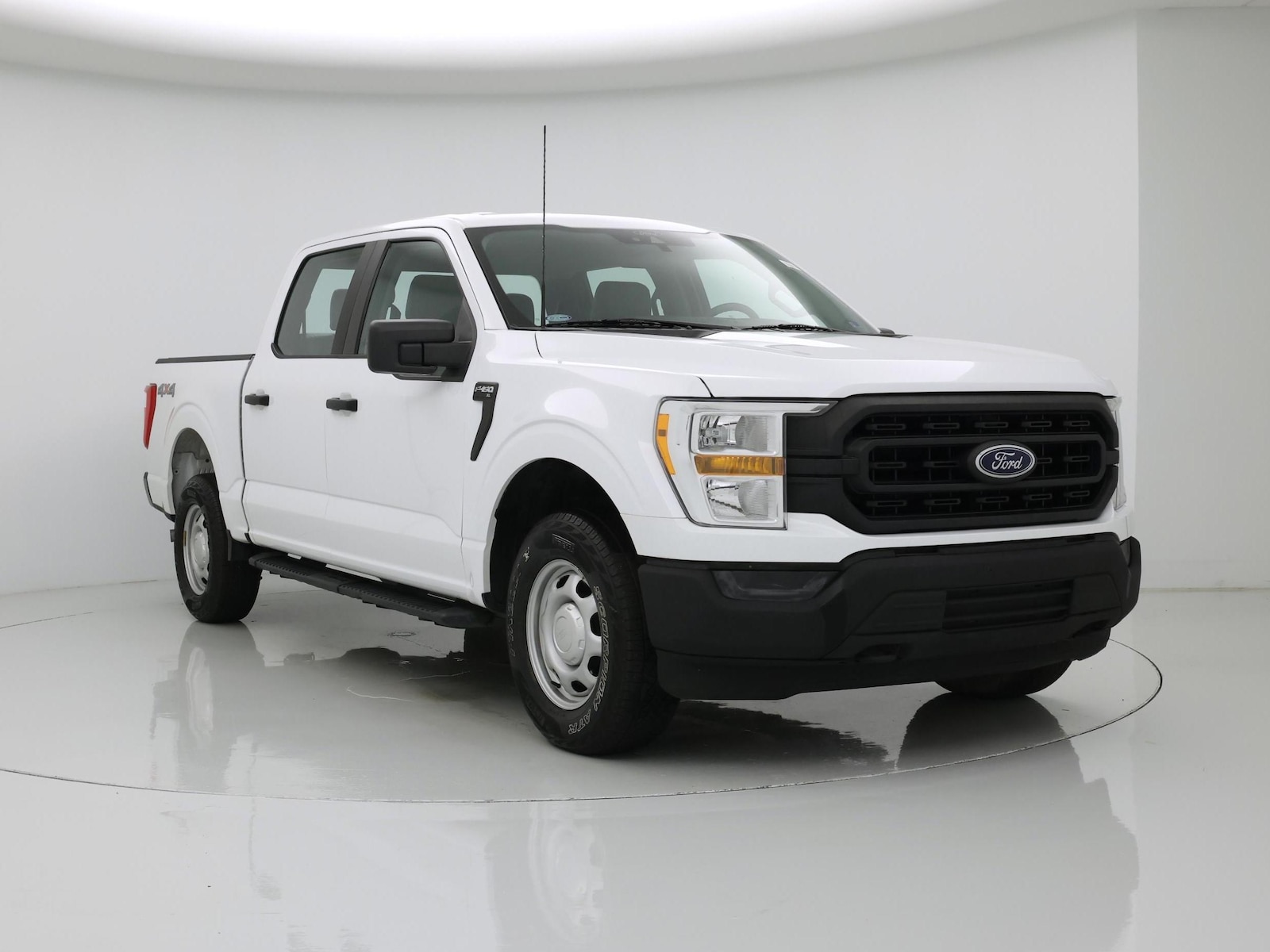 2021 Ford F-150 XL - Photo 2