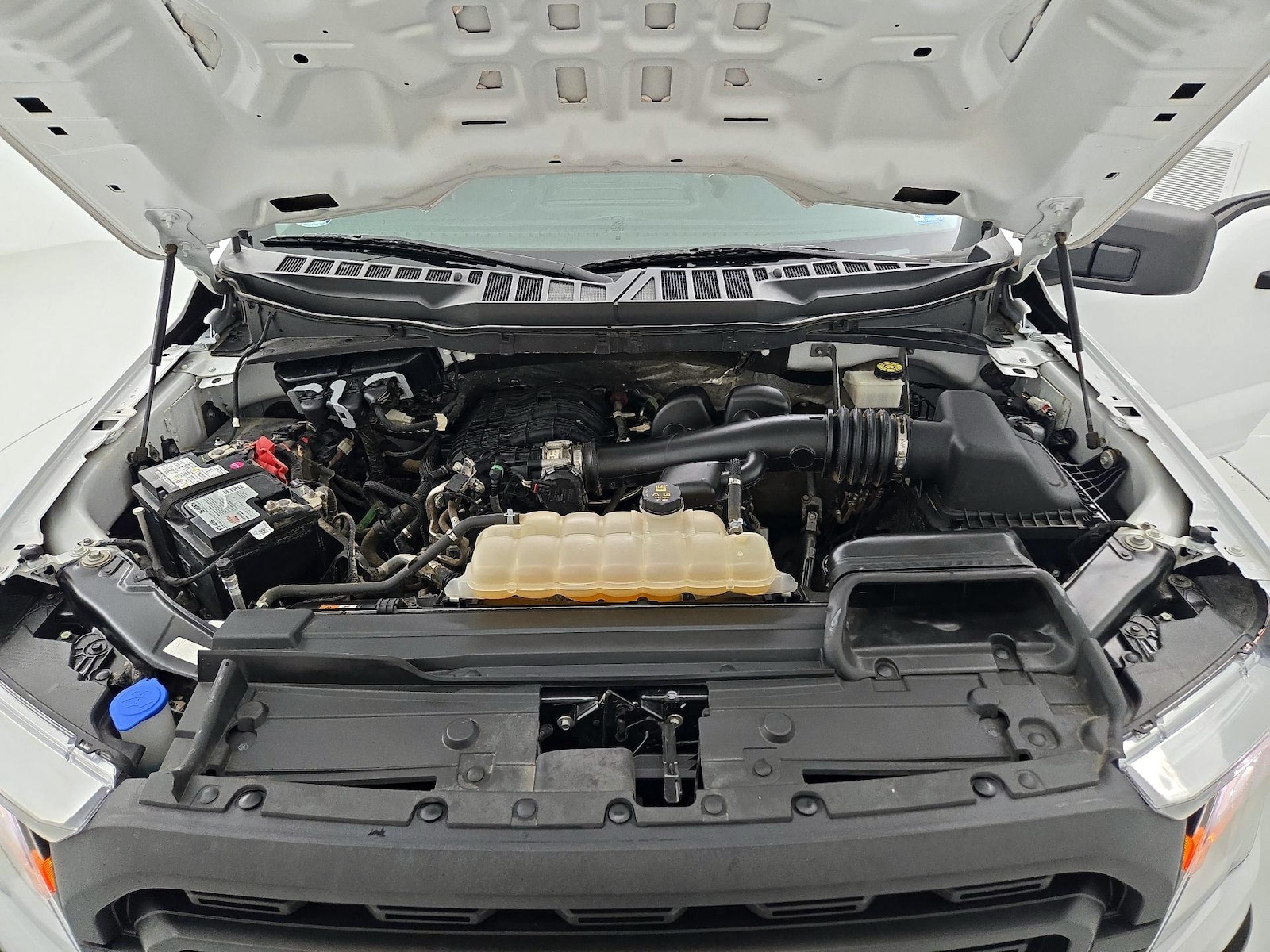 2021 Ford F-150 XL - Photo 22
