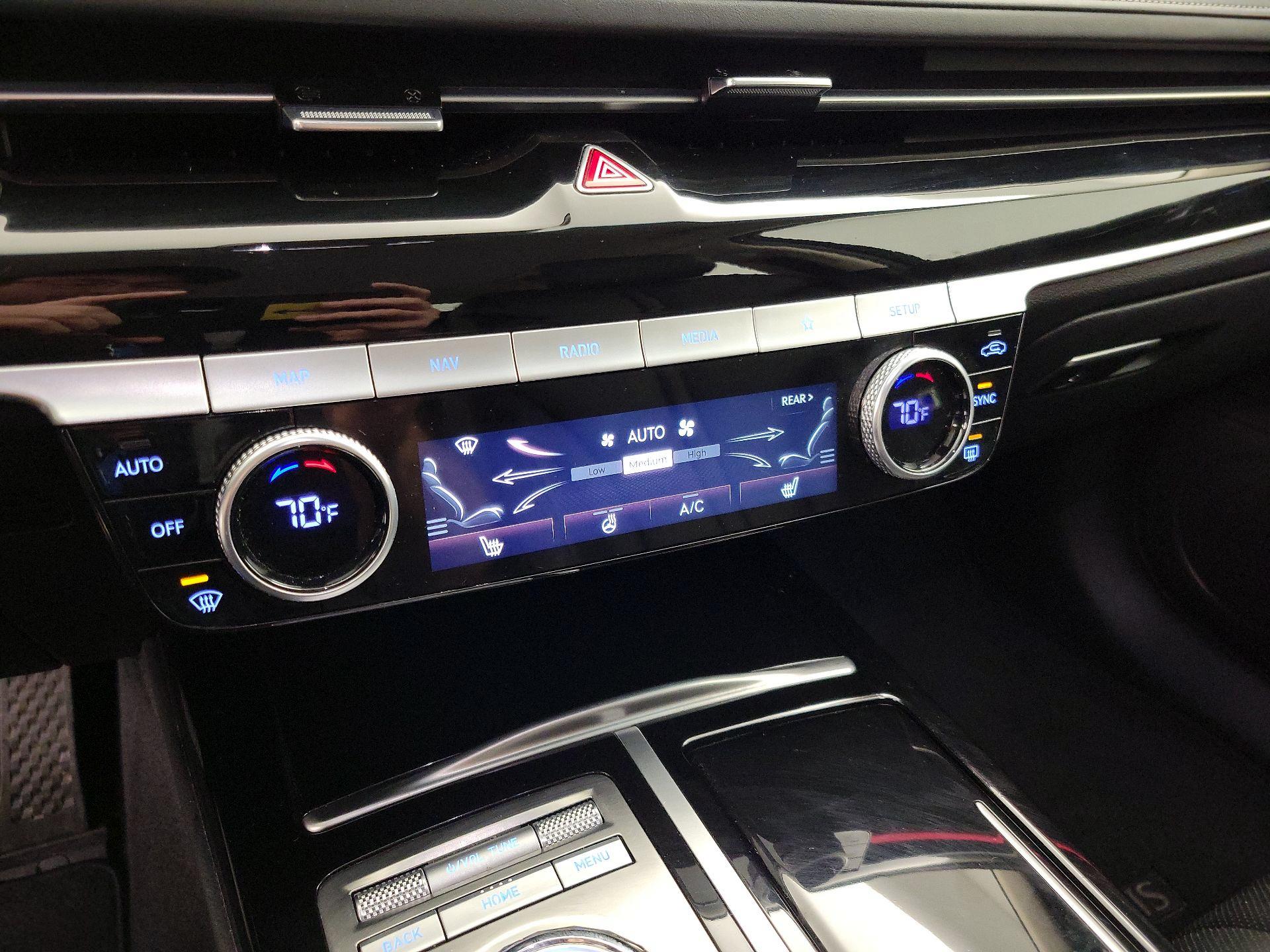 Thumbnail: 2023 Genesis G80 - 17