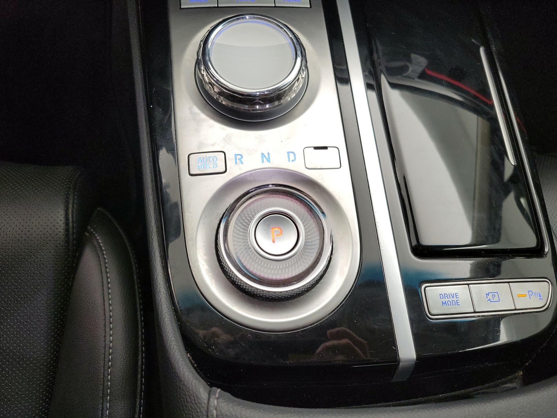 Thumbnail: 2023 Genesis G80 - 18